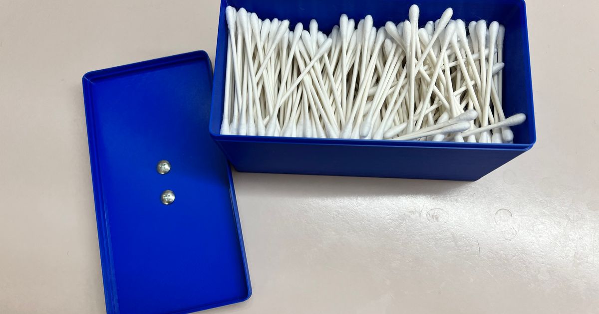 Cotton Bud (QTip) box with lid by Darrens Download free STL