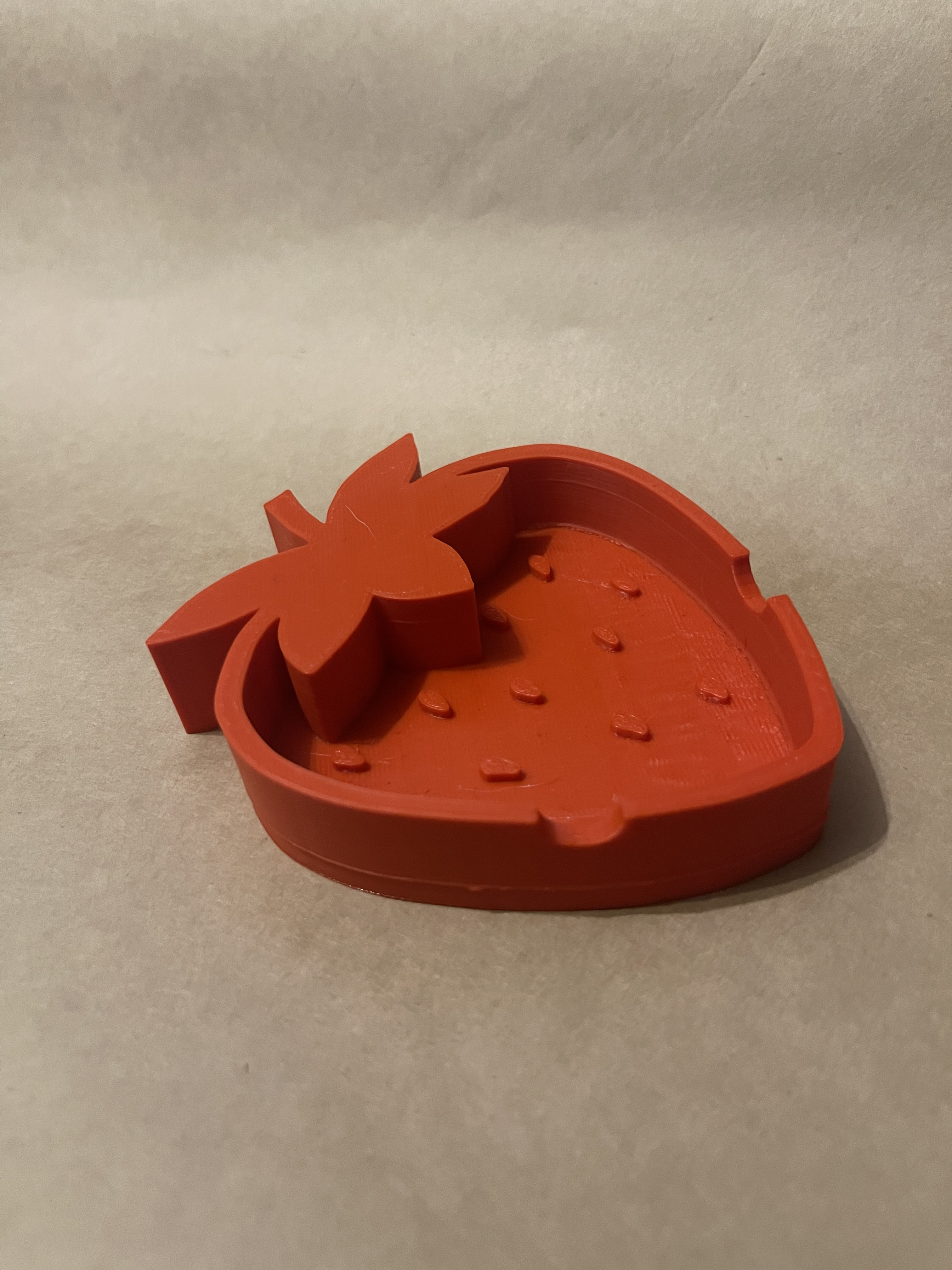 Strawberry ash tray
