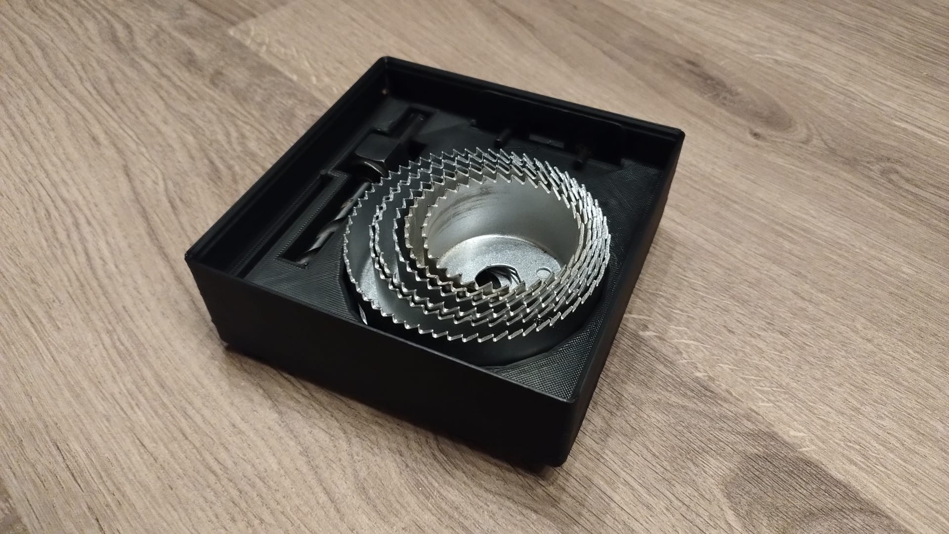 86mm Hole Saw Holder for Gridfinity 3x3