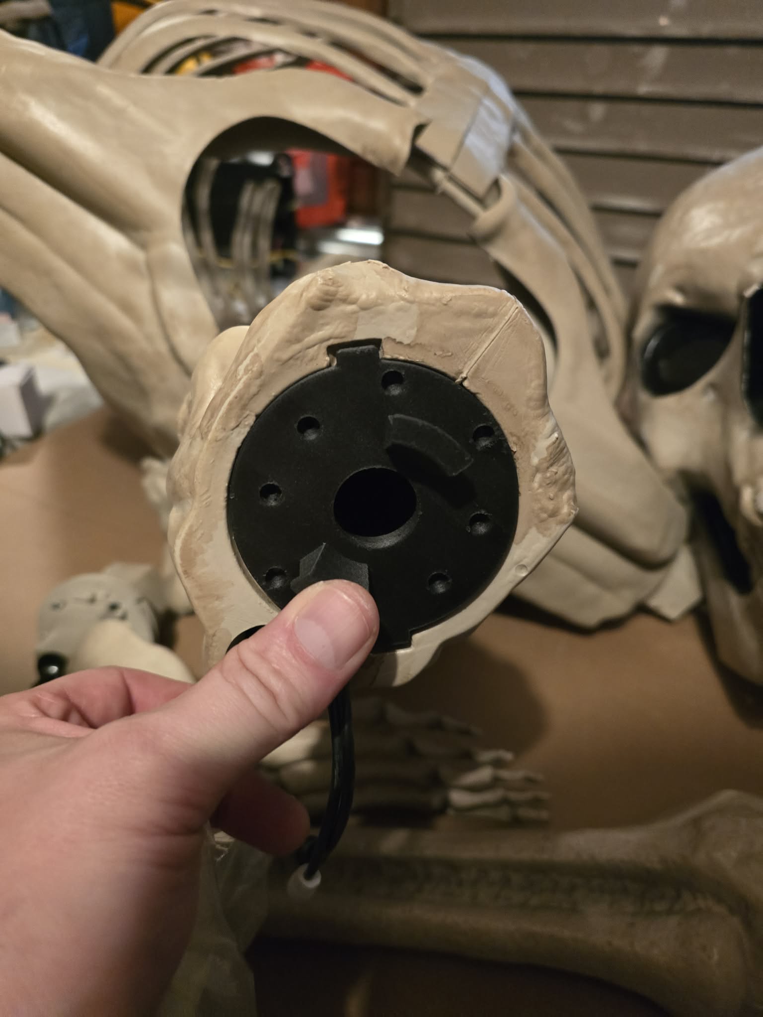 Improved 12 foot Skeleton top of neck joint
