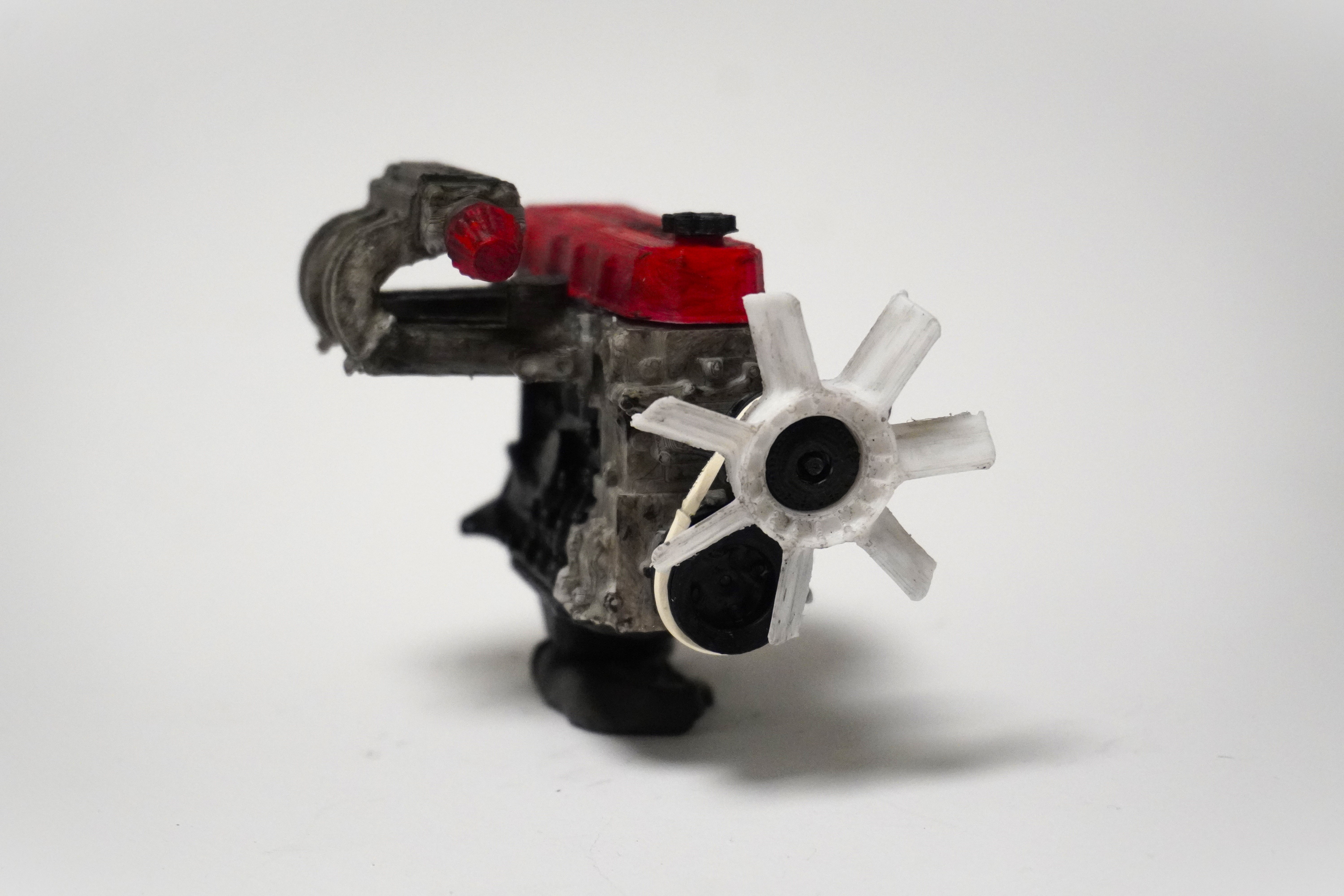 MINI Toyota 4 Cylinder Engine 22RE, Complete Working Model Mini Edition — miniatura 3