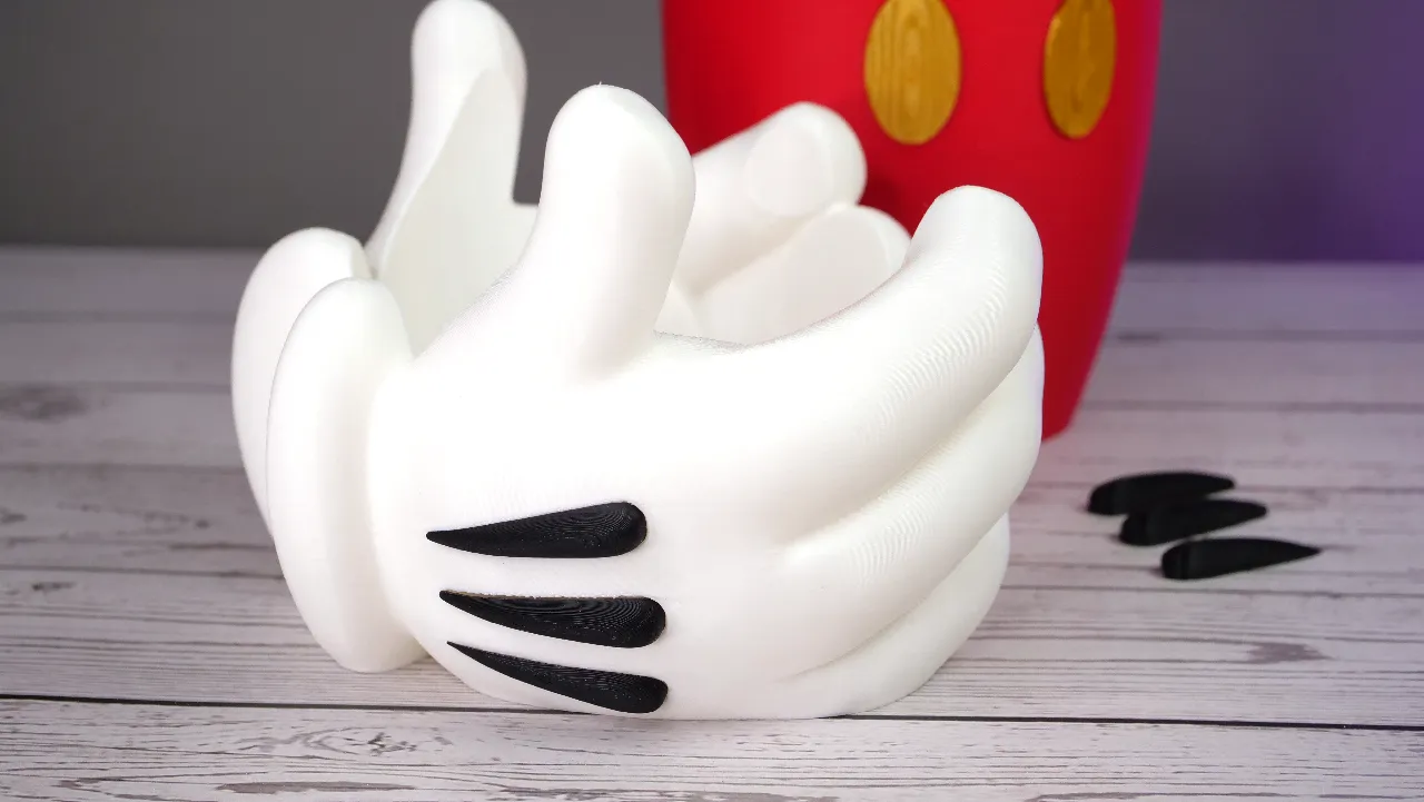 Mickey Hands Pot - Multi-Part by 3DMakerNoob | Download free STL