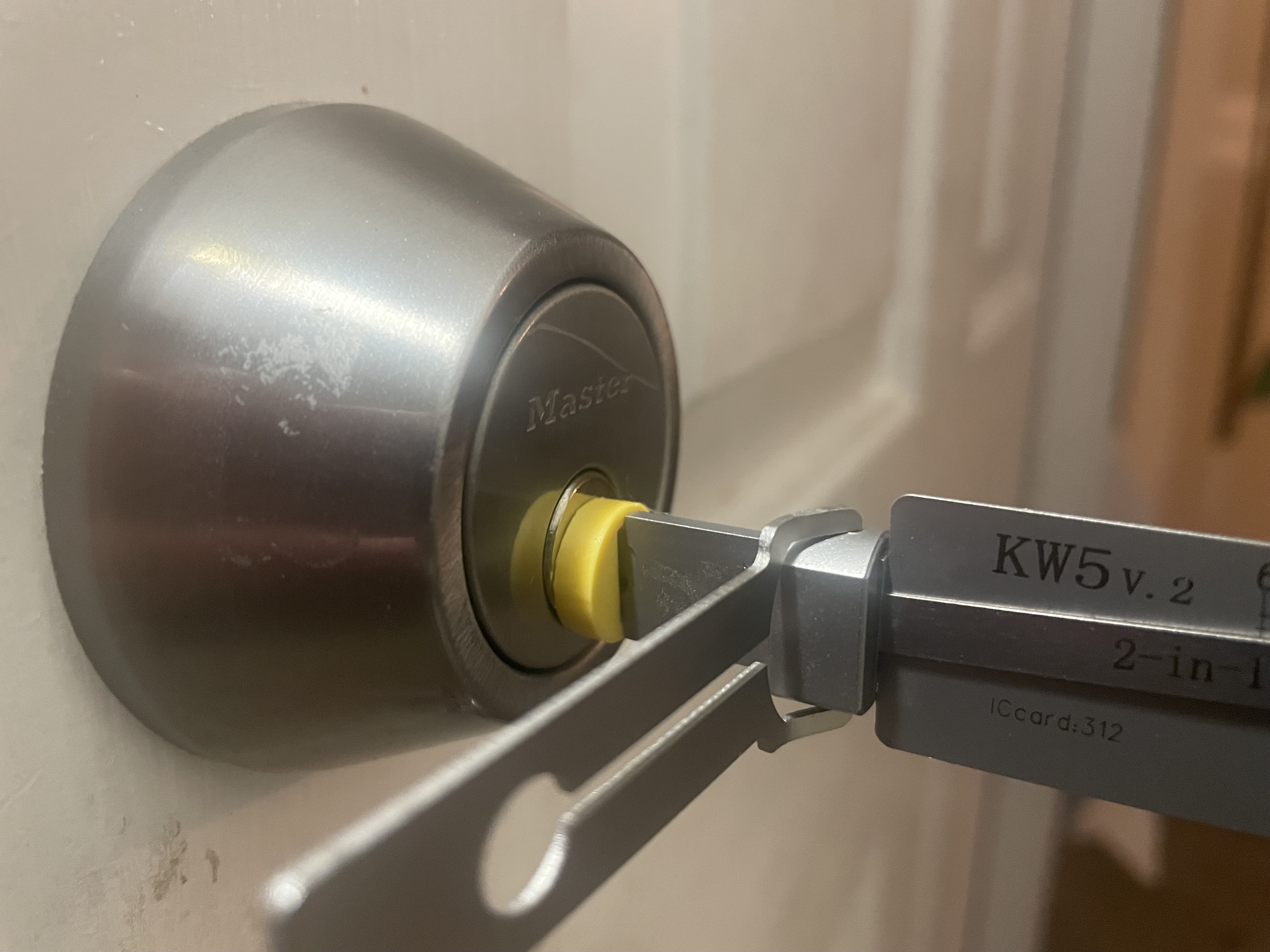 Lockpick Spacer Coin, Lishi→Yoshi