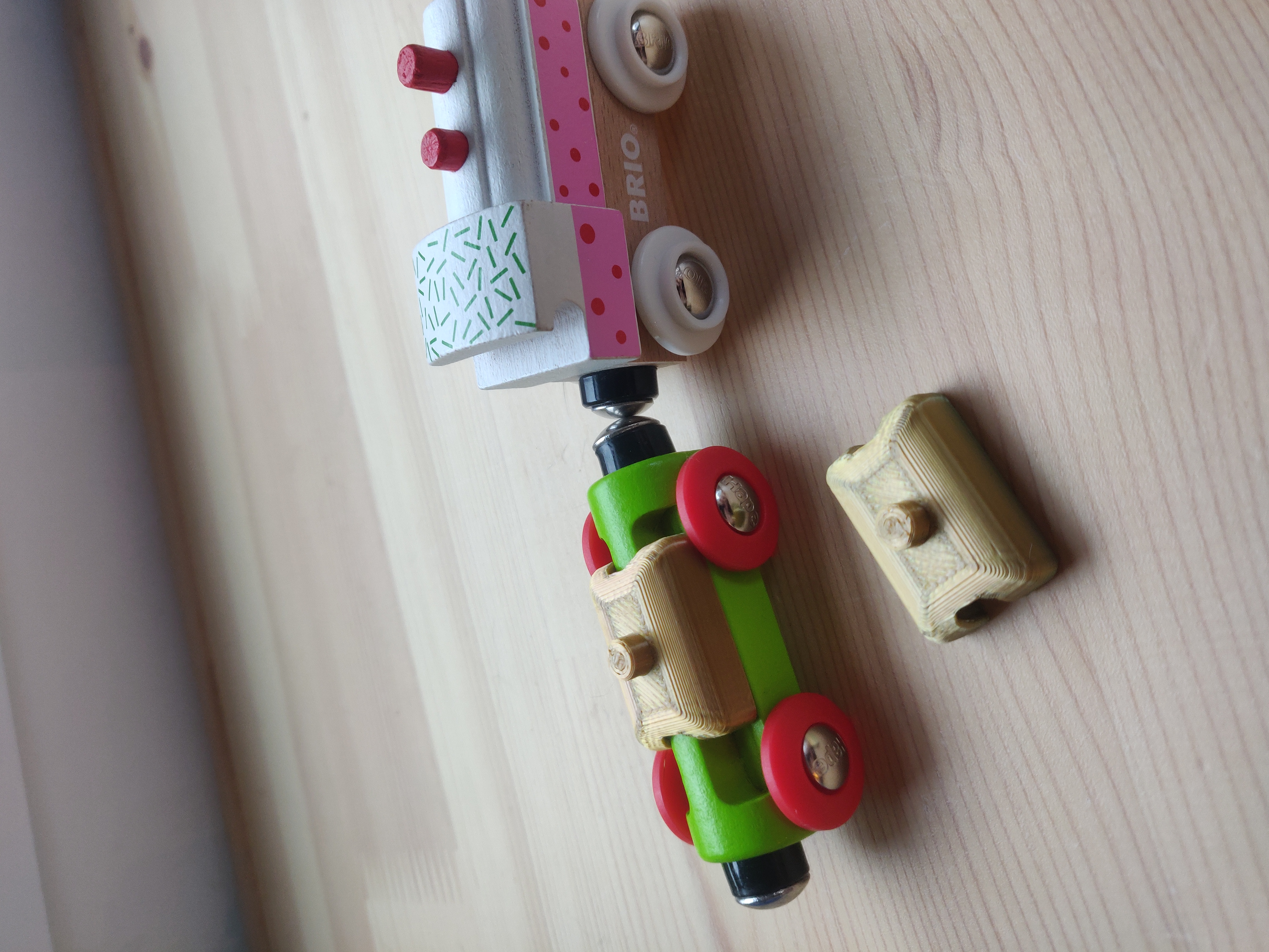 Bluey figurine to Hape train adapter