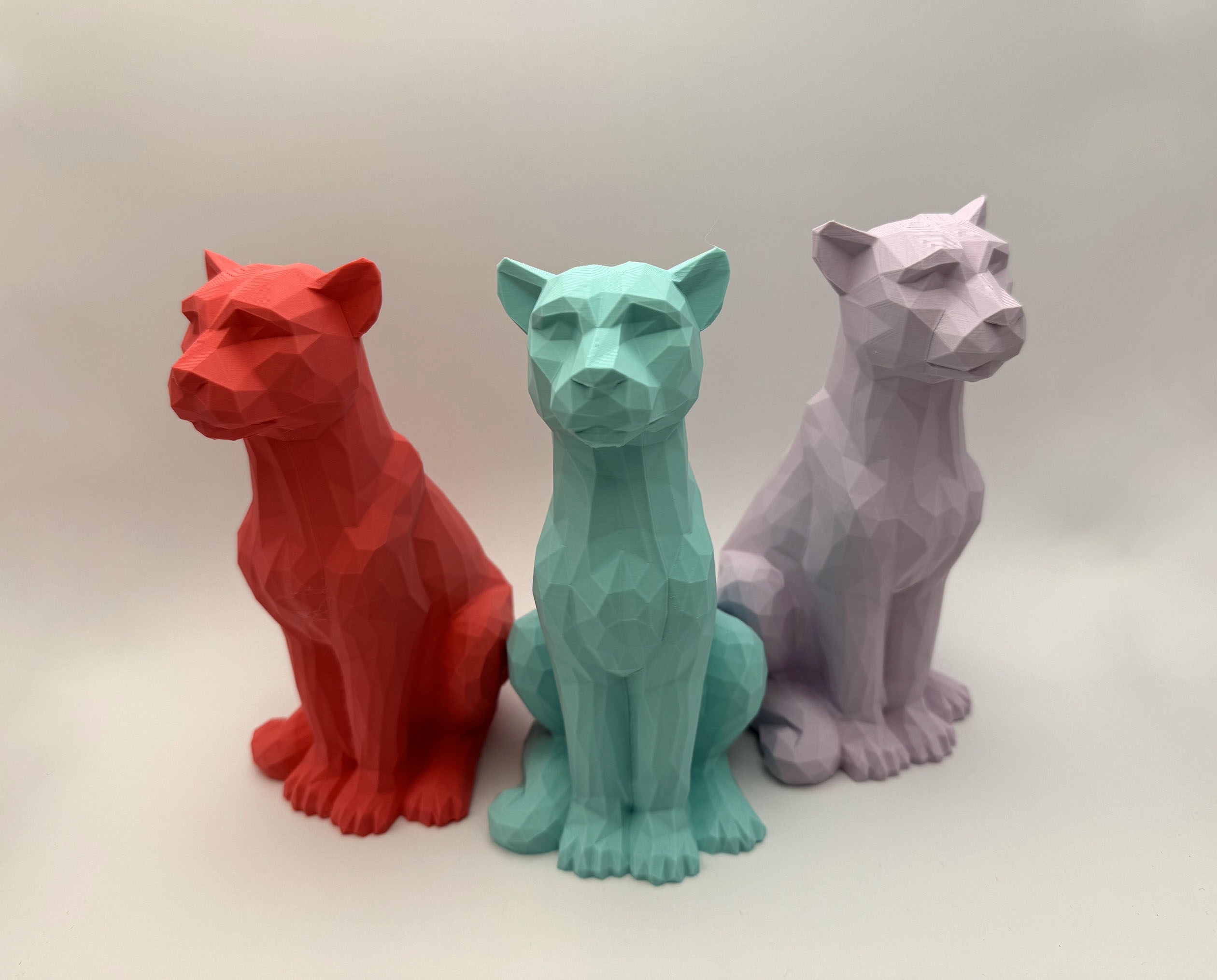 LowPoly Sitting Cat