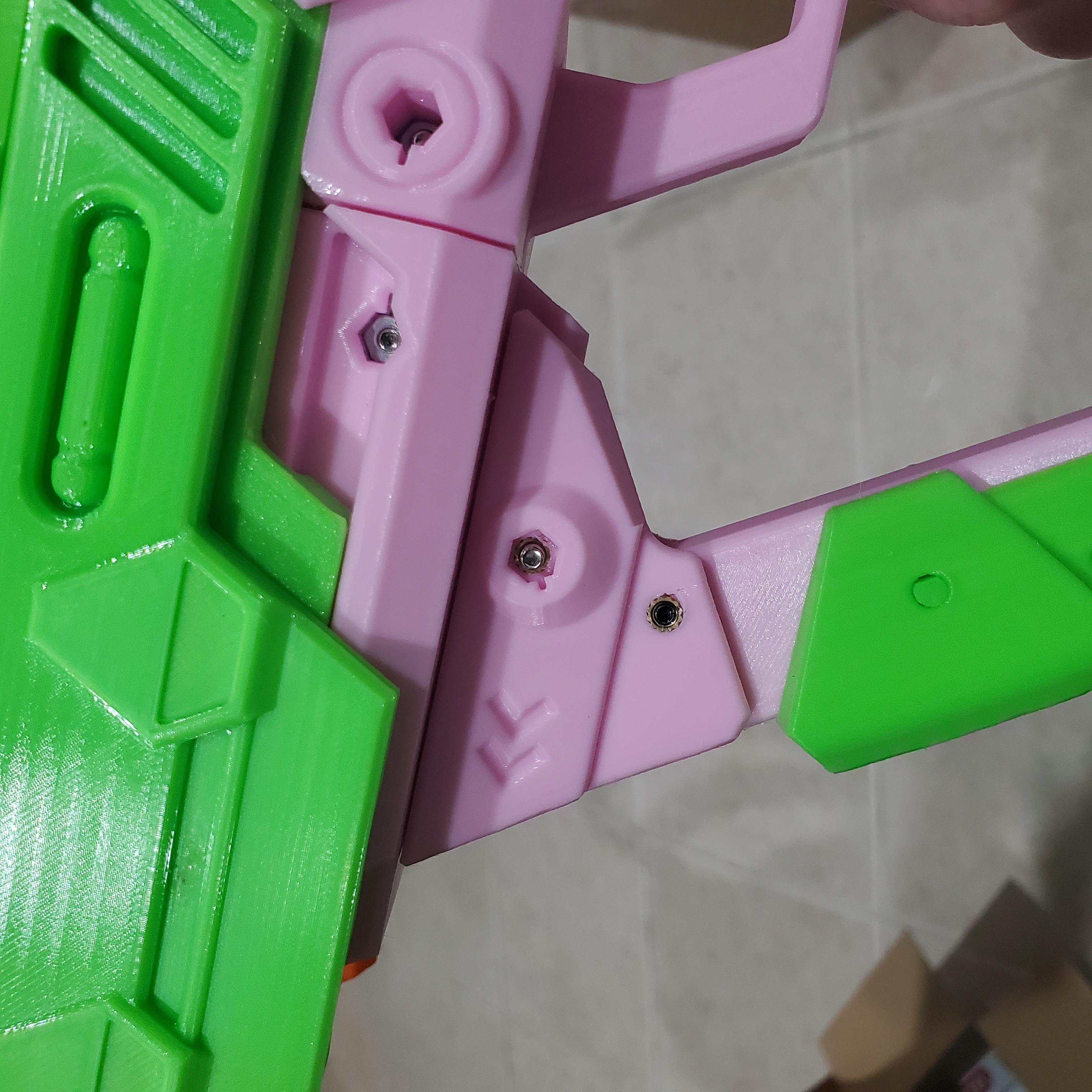 Yeethammer More Ergonomic and Secure Foregrip