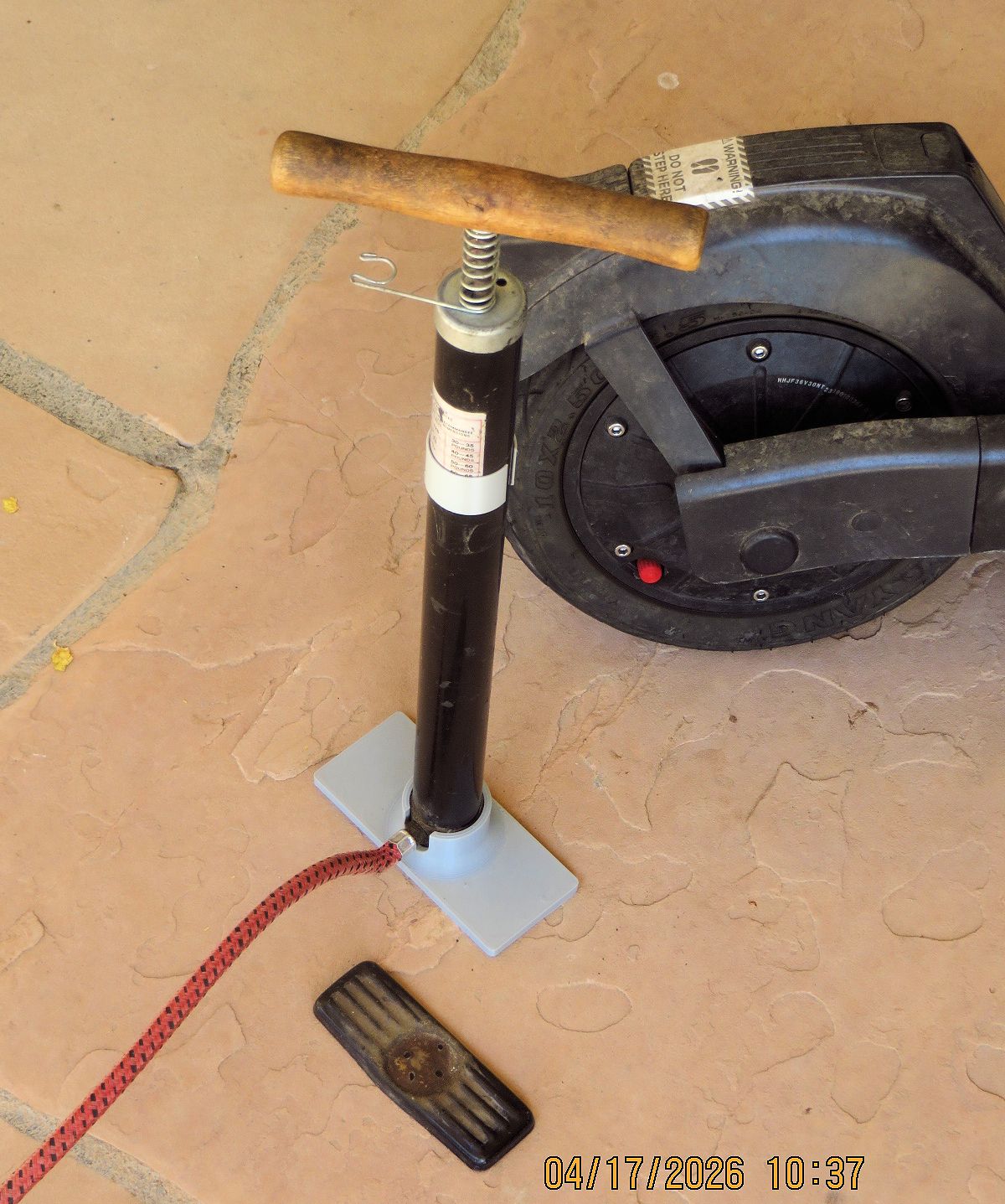 Replacement stand for hand operated air pump