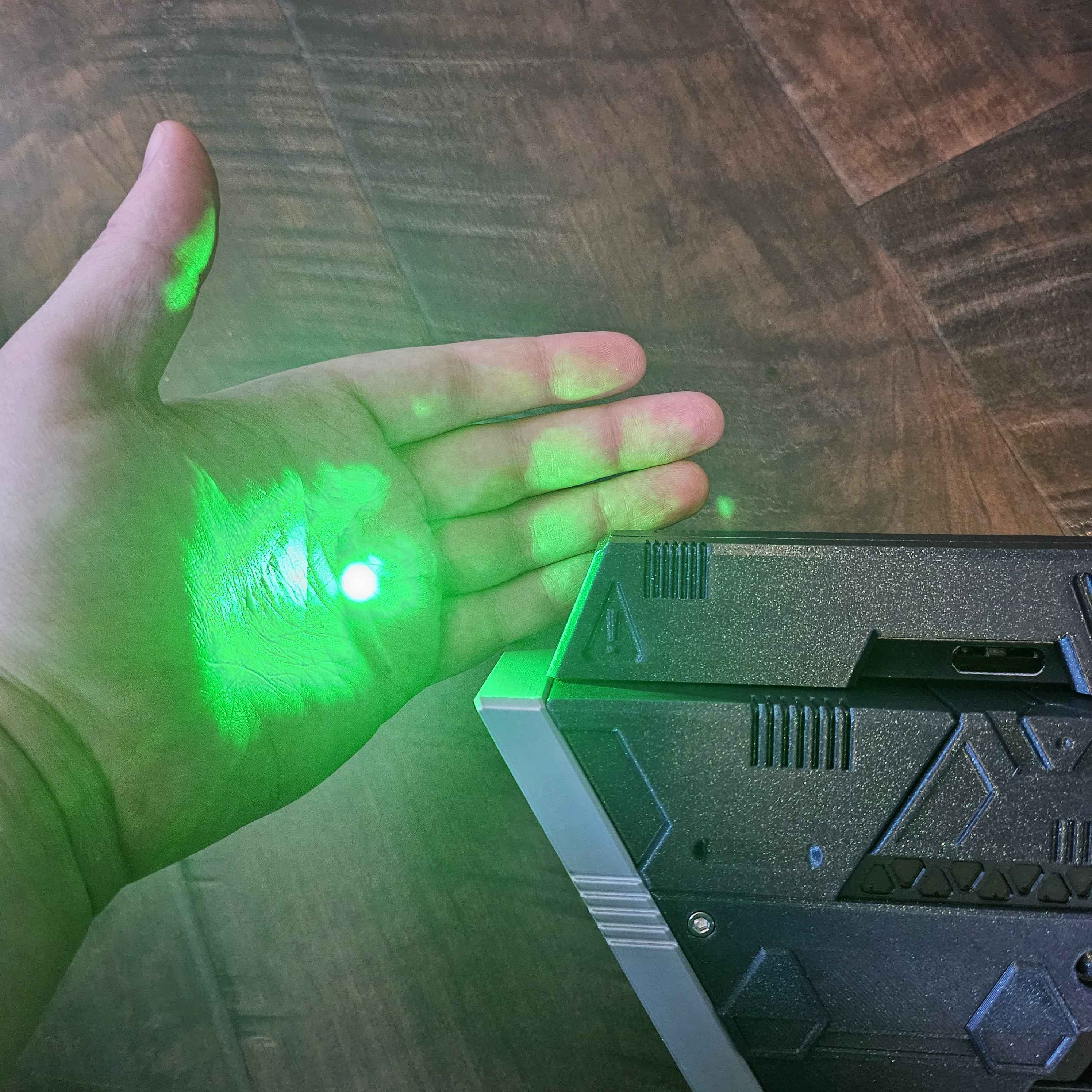 Picatinny laser pointer for Yeethammer