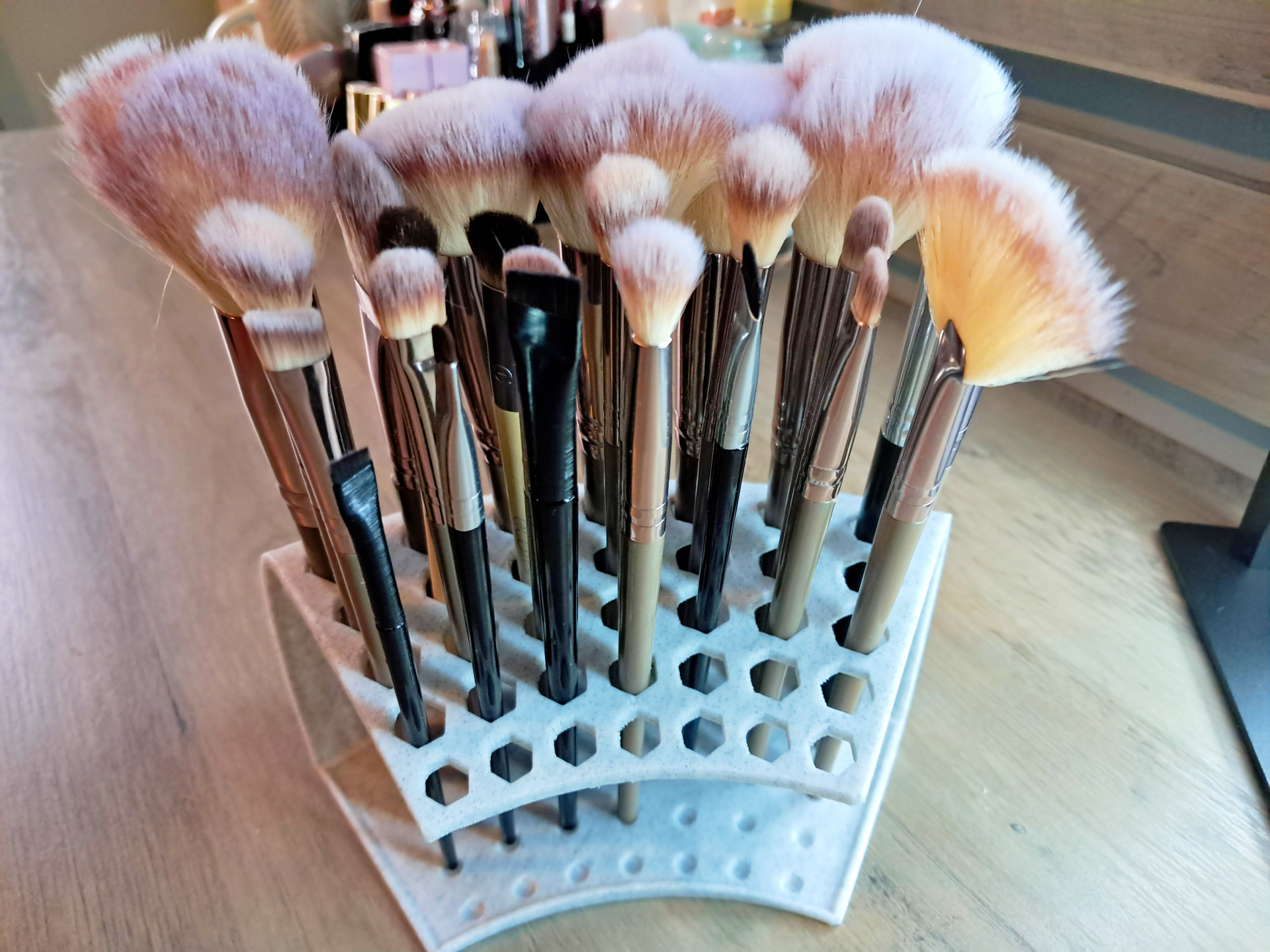 Brush Holder/Organizer 3D model thumbnail