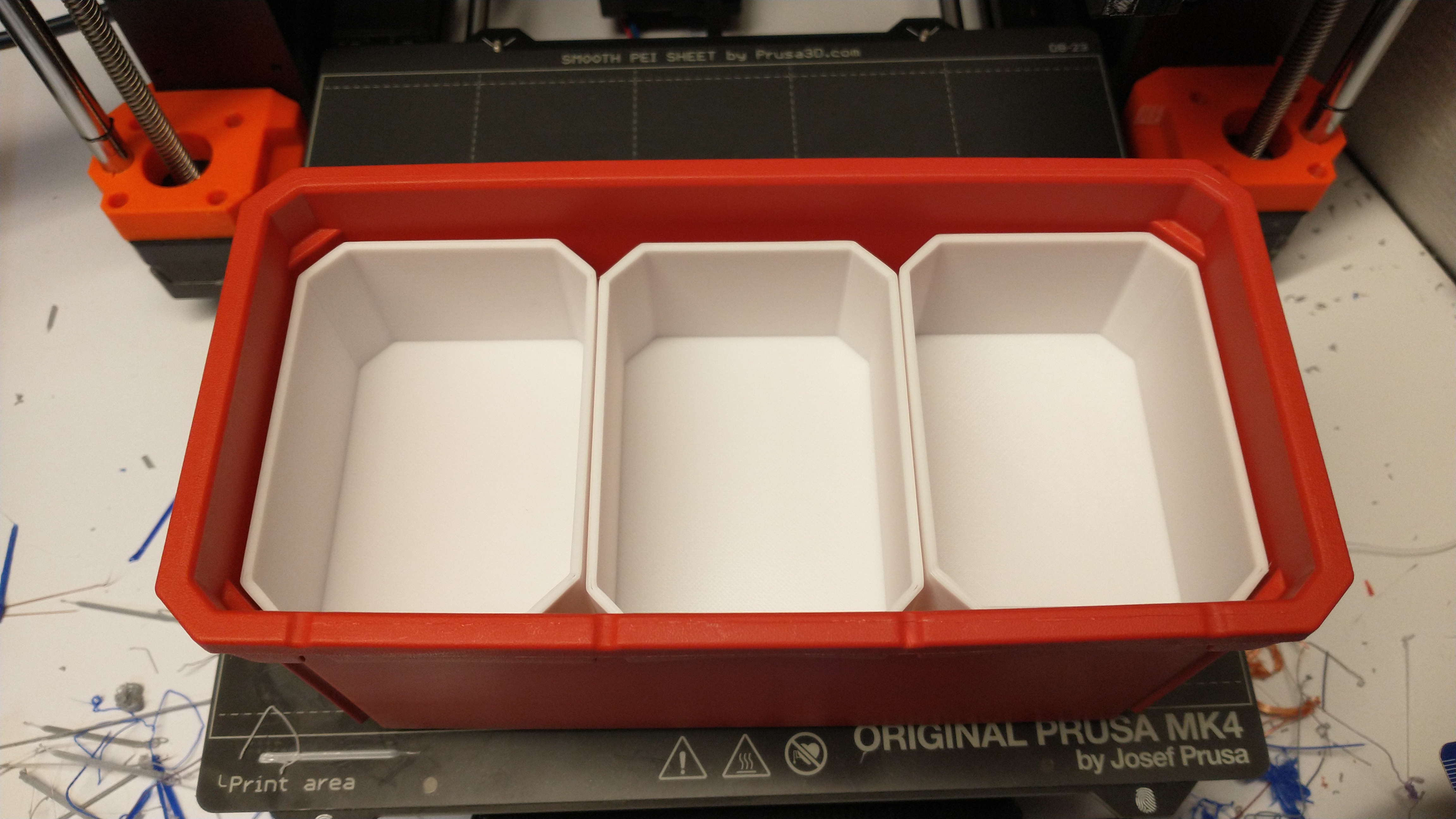 Milwaukee Packout 8 inch container 1 third half height bin