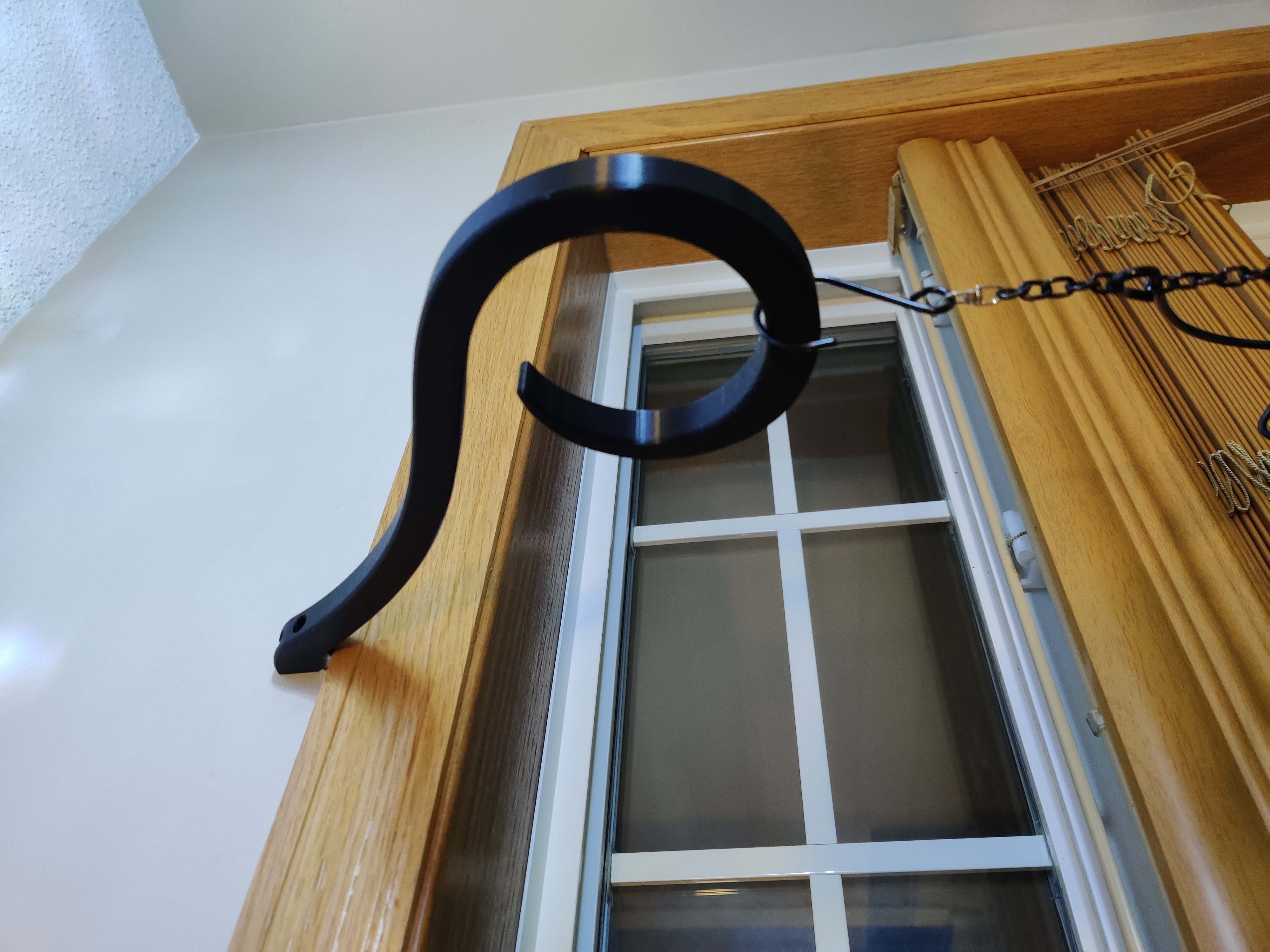Stylized Dropdown Hanger