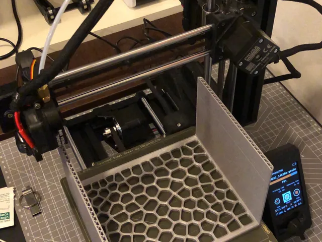Voronoi Shelf