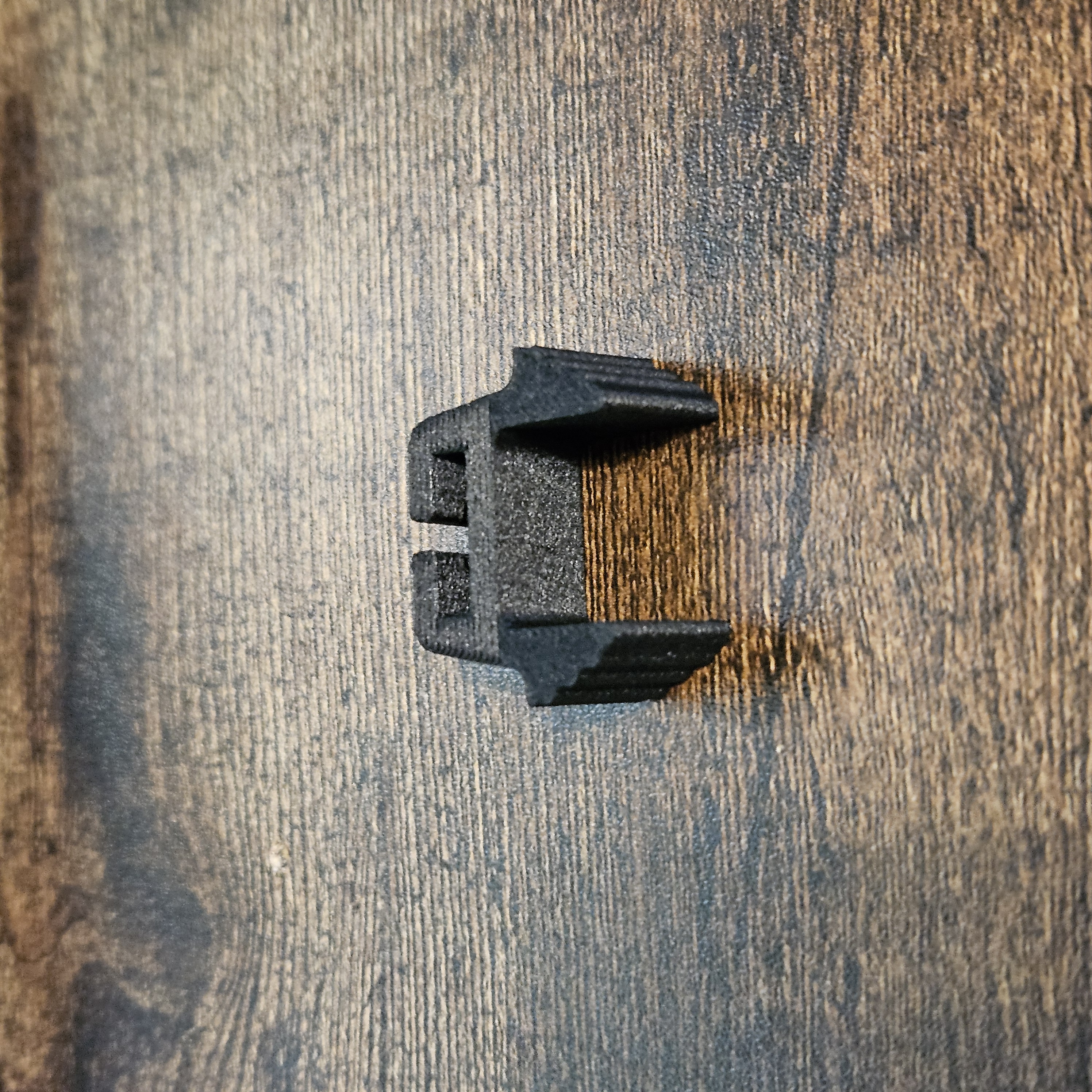 Leber V2 Mag Release Ext