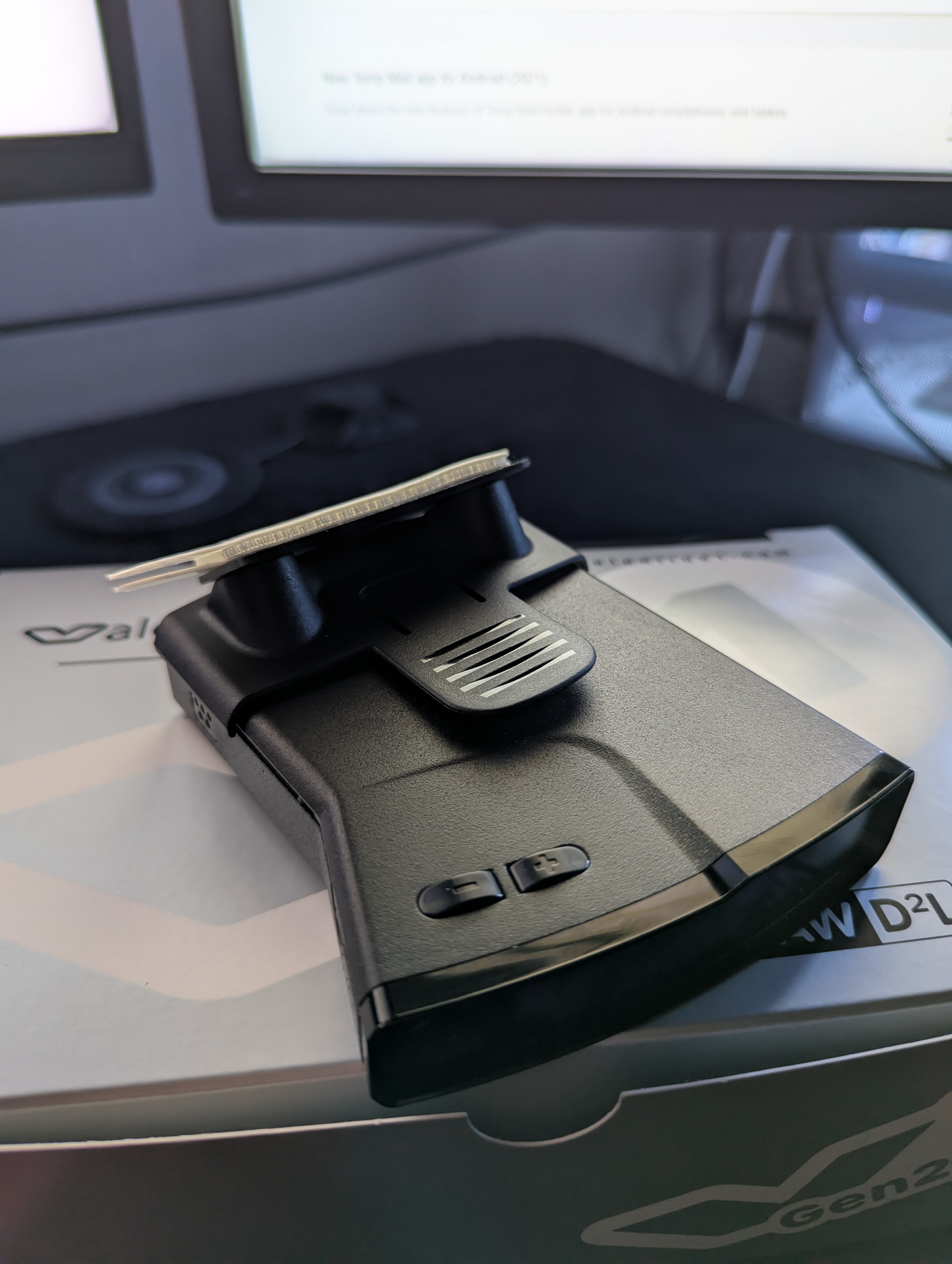 Valentine V1 Gen 2 Windshield Adapter Mount (S550 Mustang) — miniatura 4