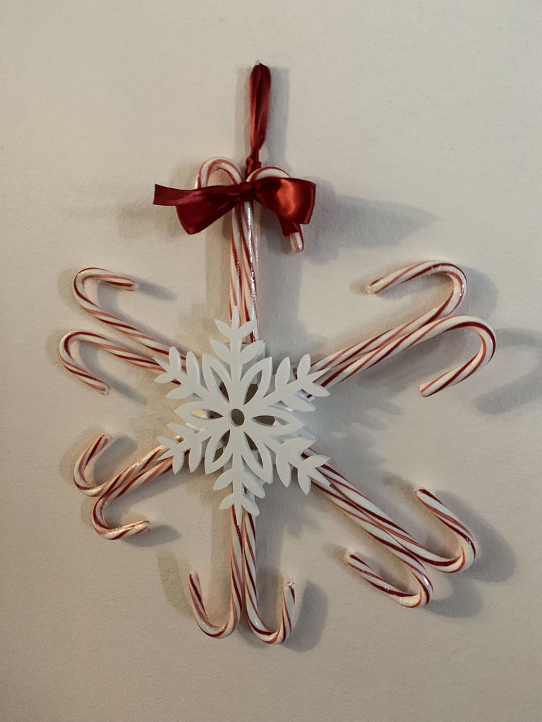 Miniatura 2 do modelo 3D Candy Cane Snowflake Decorations