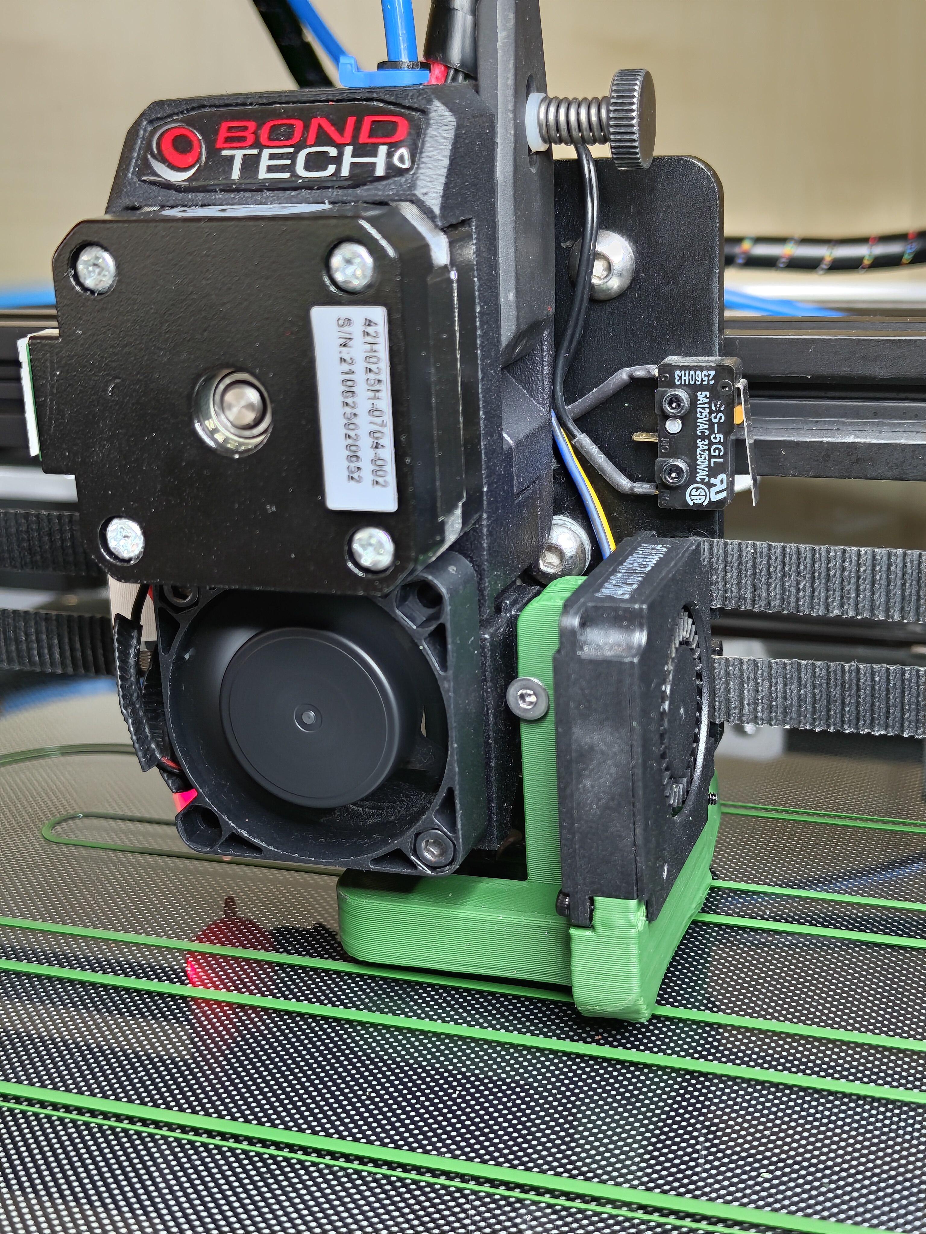 BondTech DDX v3+Mosquito Hotend - Ender 6 cooling duct single 10mm Fan