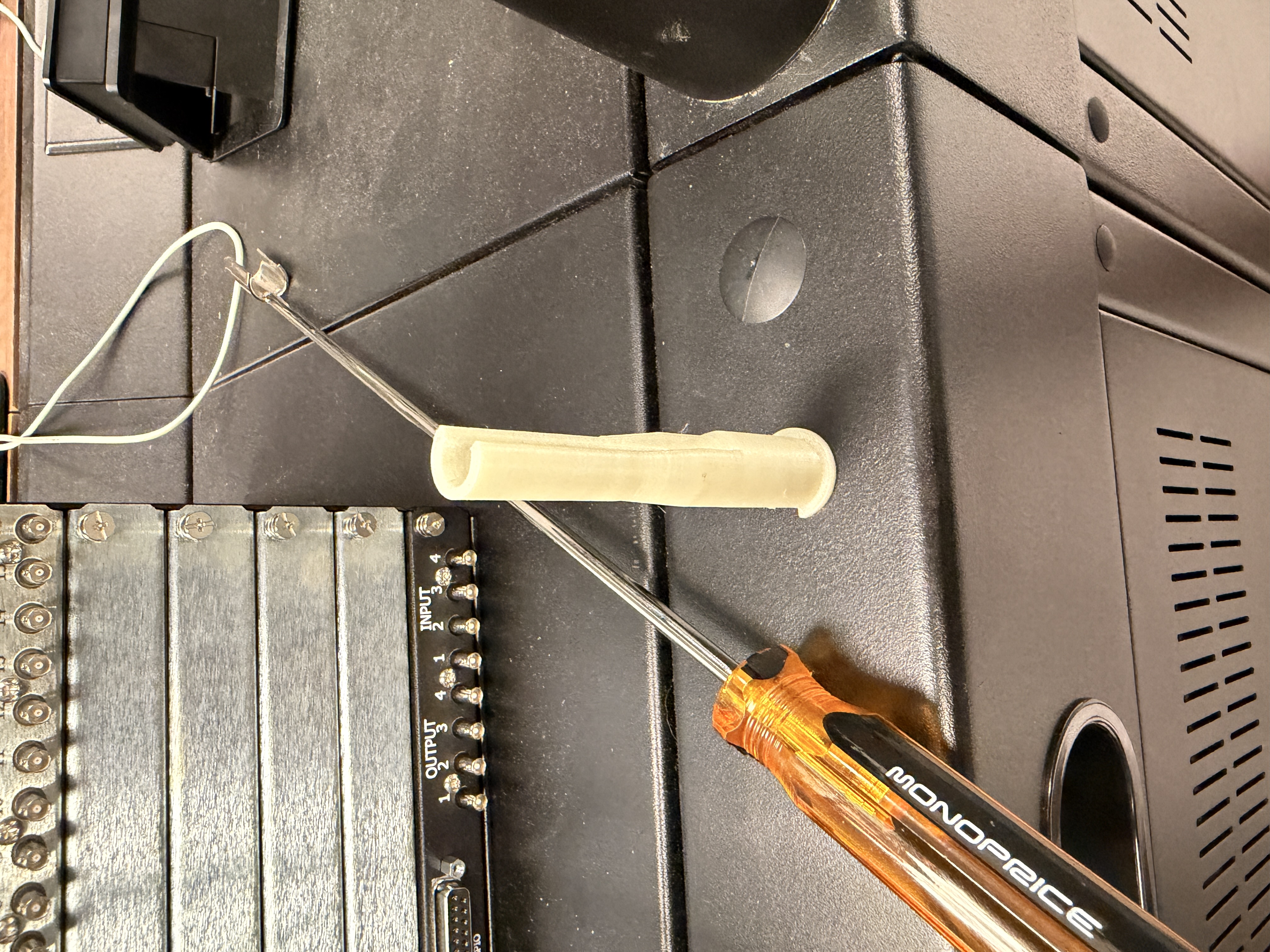 HDBNC adapter for BNC tool.