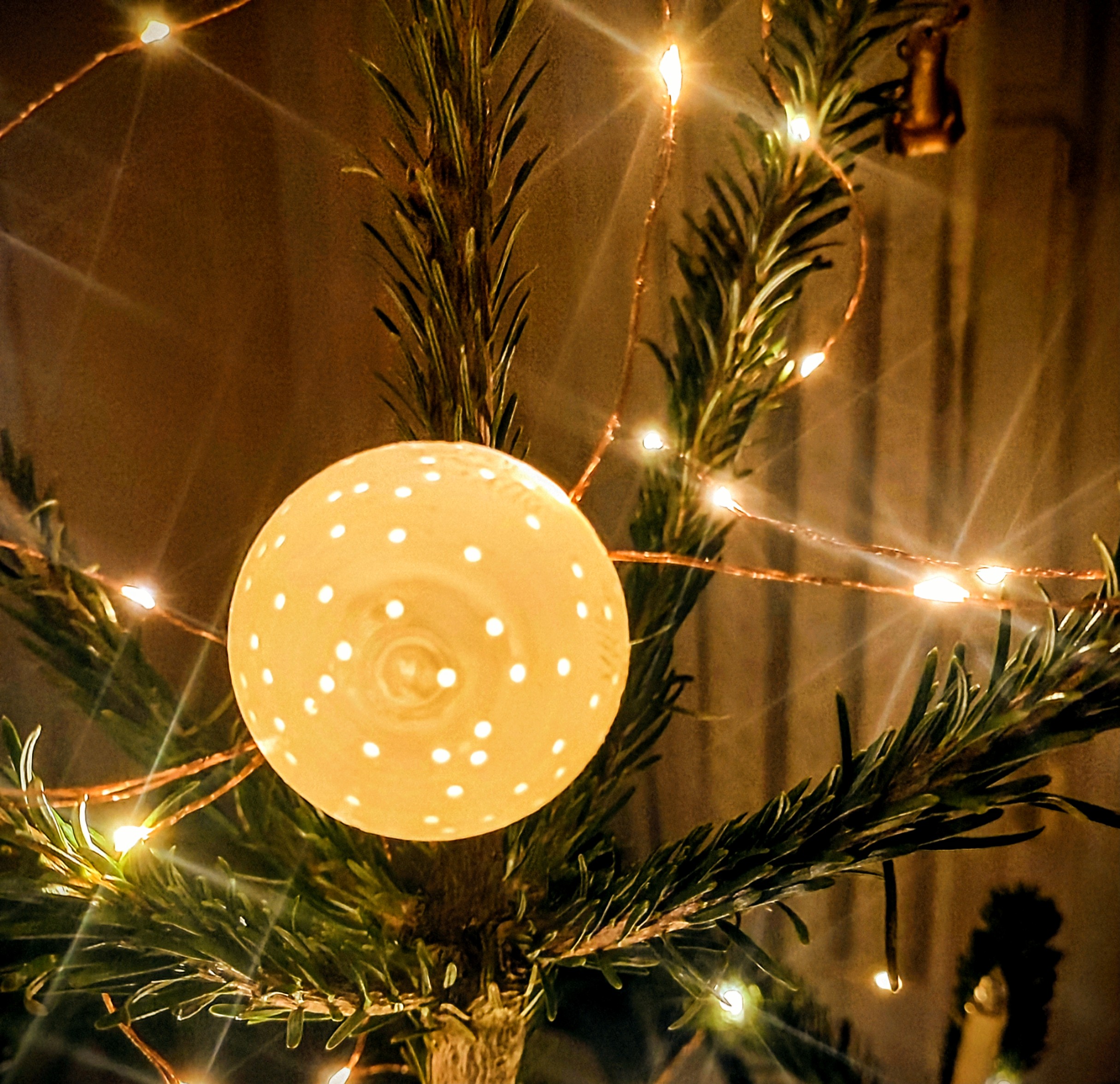 Translucent Christmas Snowball for LED Fairy Lights