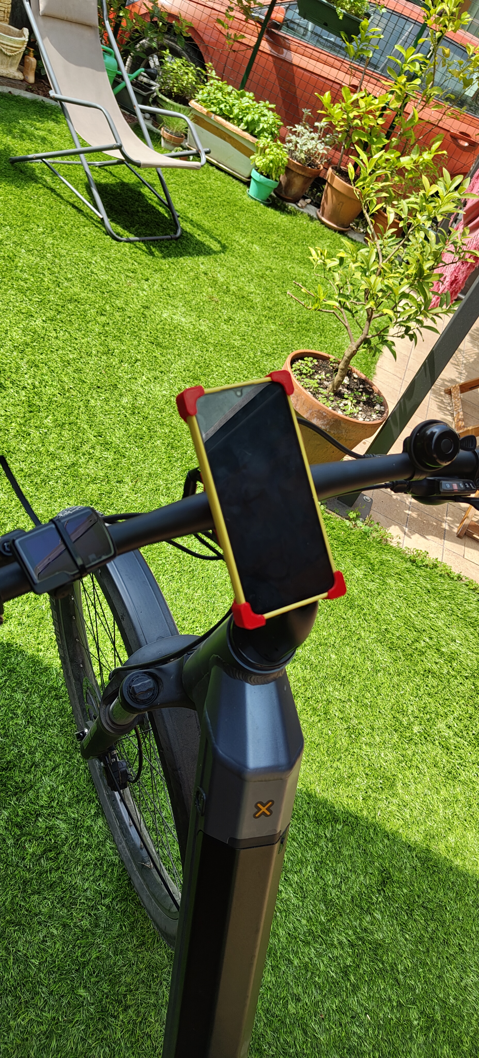 Smartphone bike mount for Samsung A35 5G
