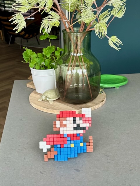 Mario Classic 8-bit (Amiibo inspired)