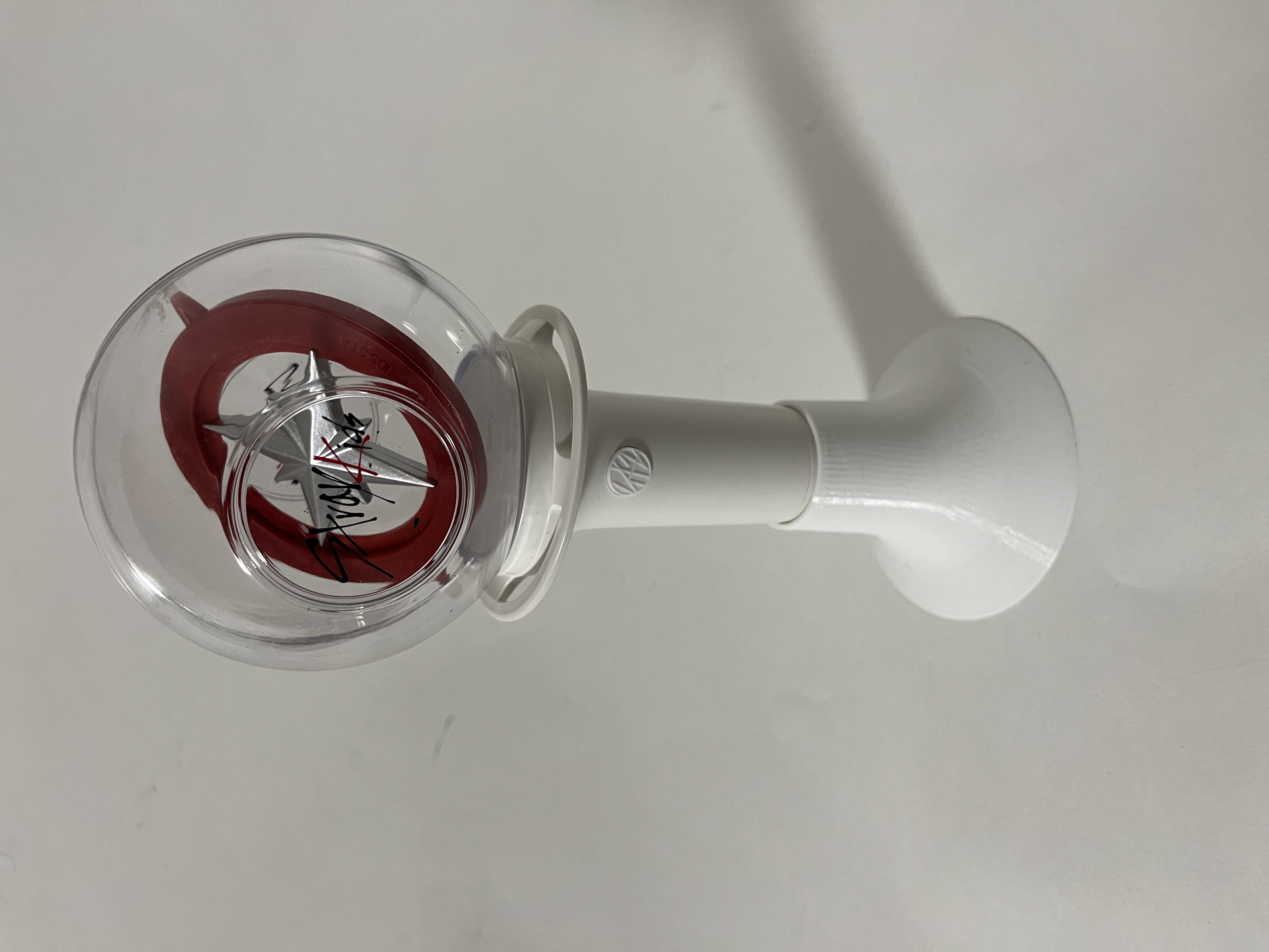 K-pop lightstick holder