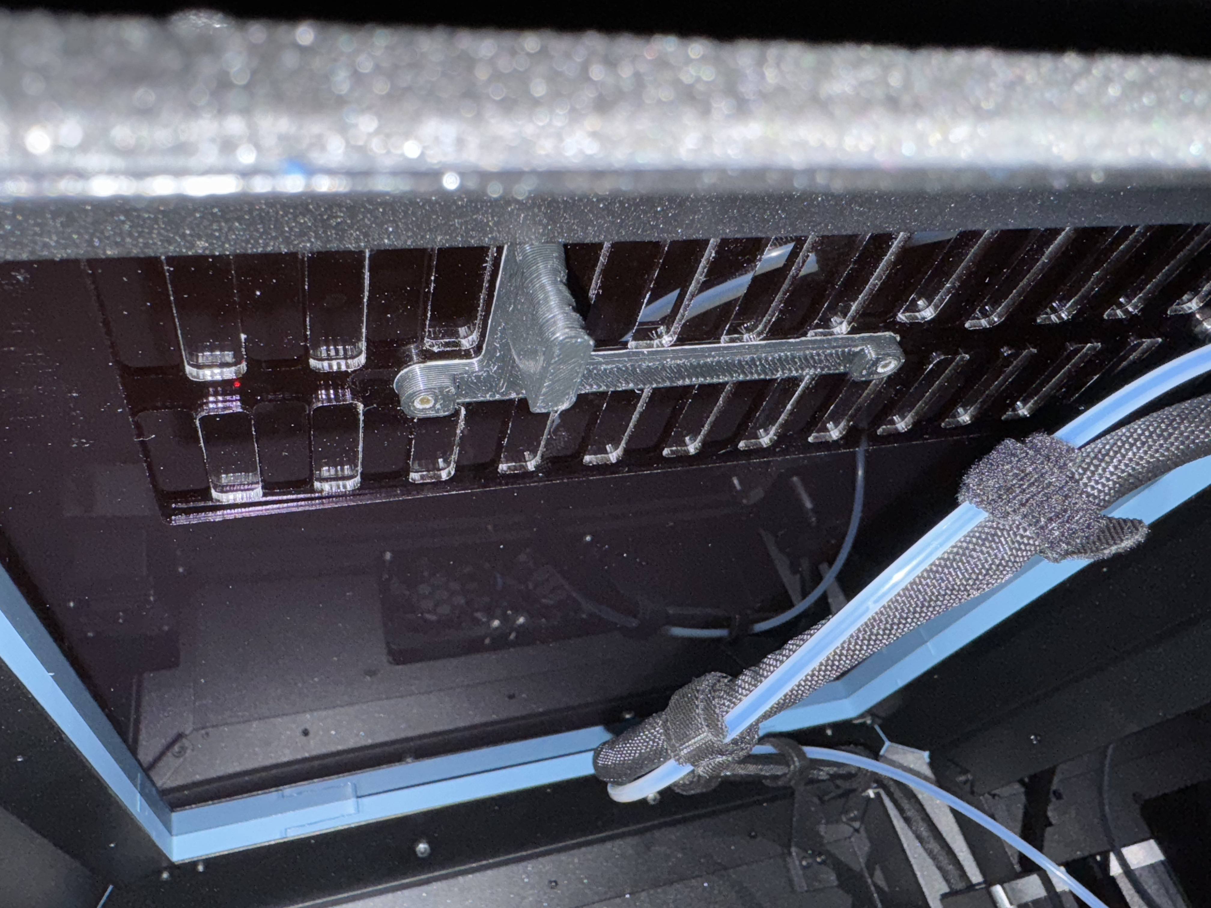 Core One+ Vent slider for top cover