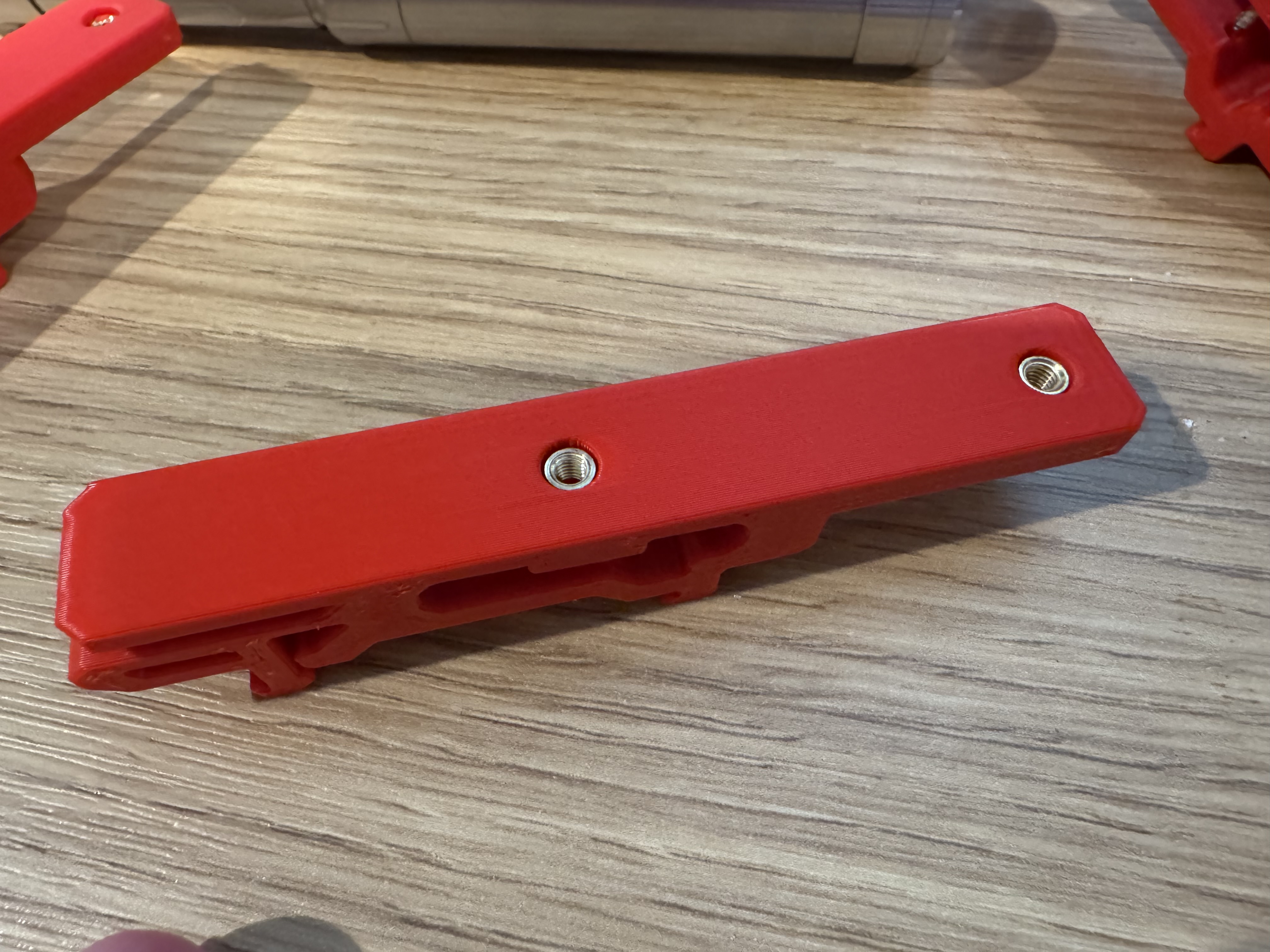 Offset UHP-200 PSU DIN Bracket
