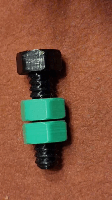 Get nuts! Try magic screw! Customizeable OpenSCAD — miniatura 3