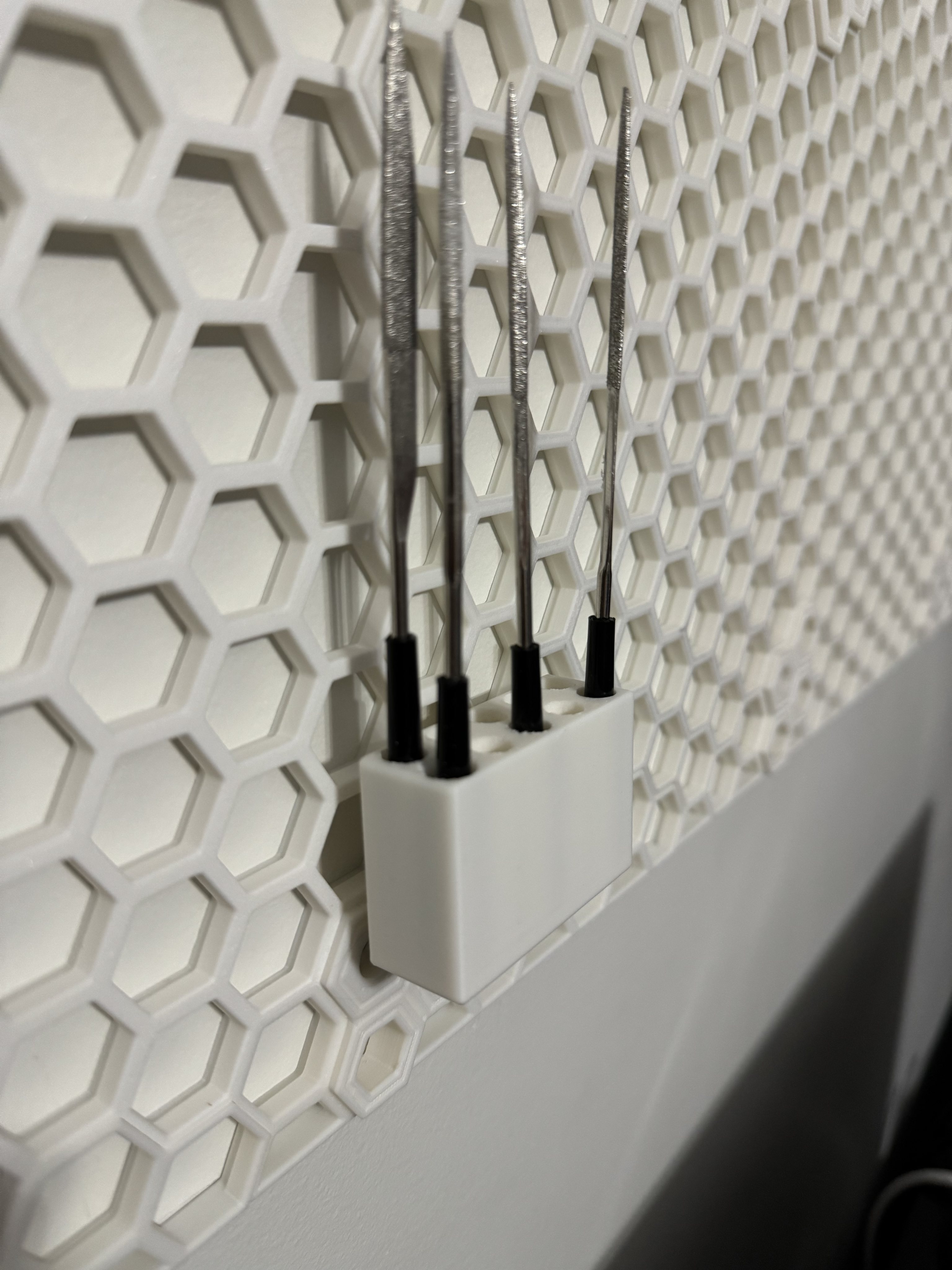 File or Small Tool Holder for Honeycomb Wall Storage 8mm