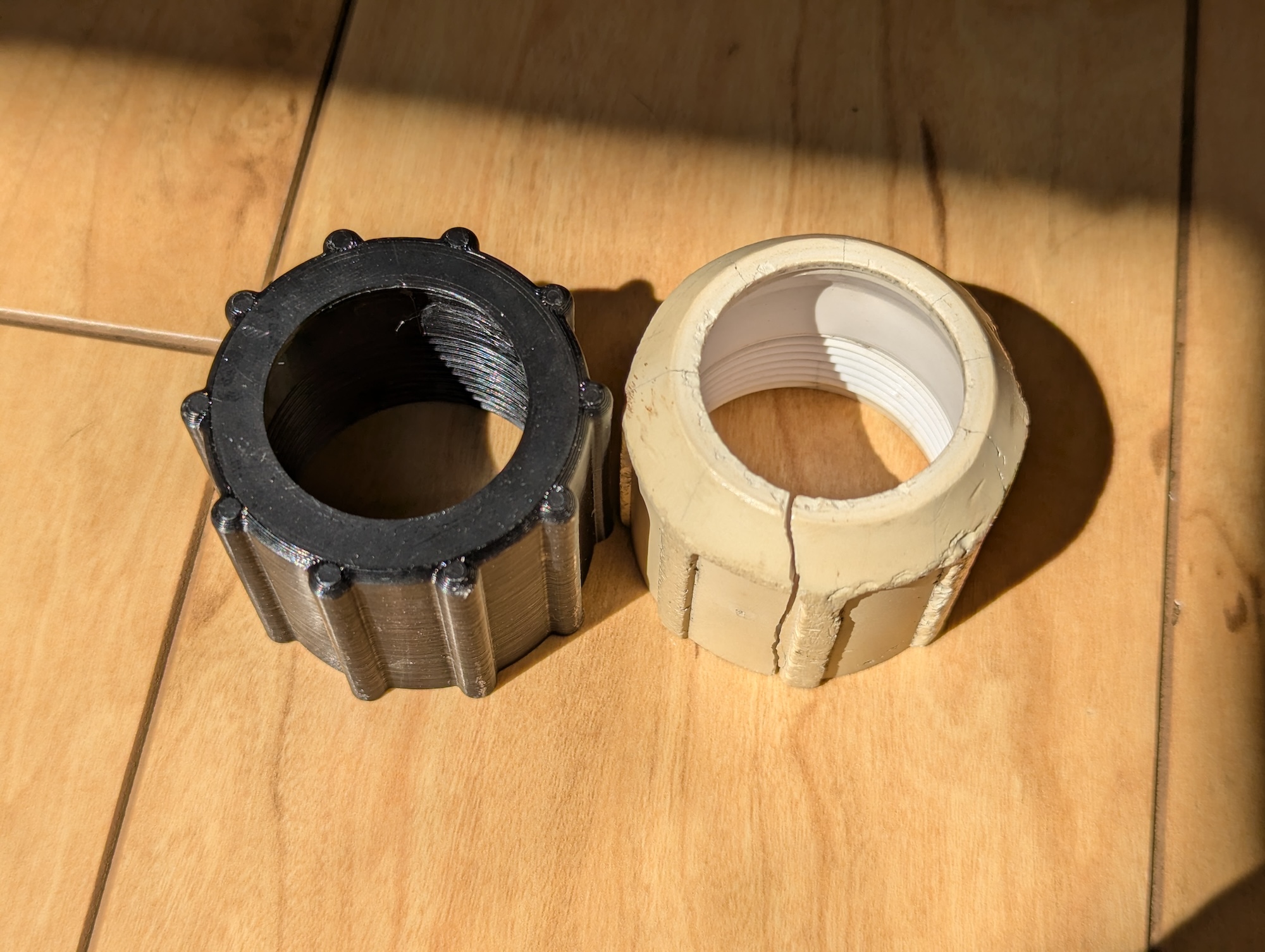 Miniatura 2 do modelo 3D Locking Ring for Telescopic Pool Pole