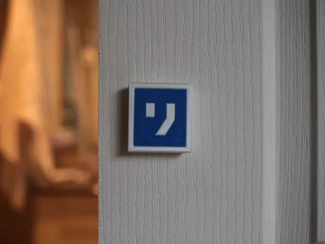 Slide Door Handle and Lock