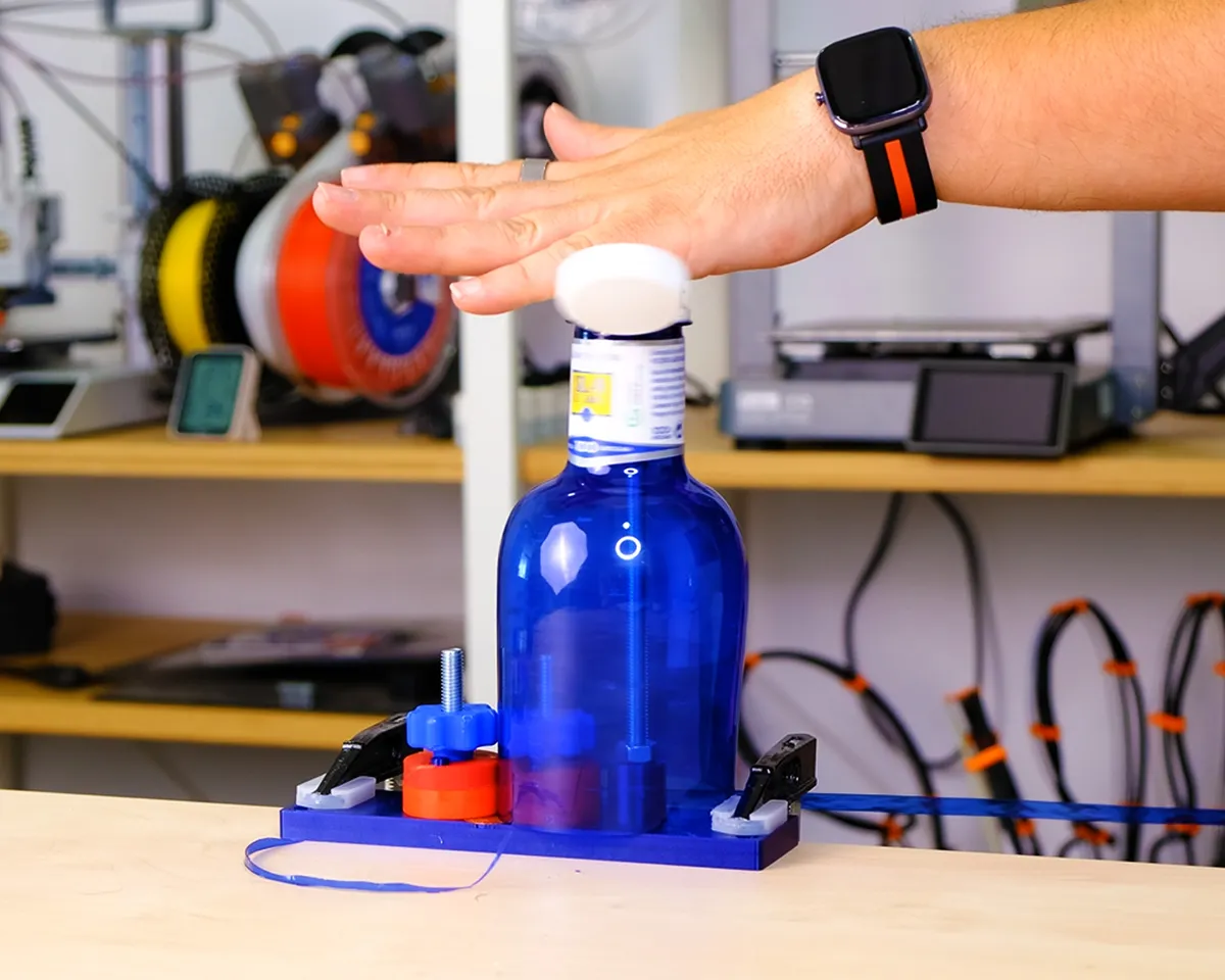PET Bottle Cutter | Cortador de botellas by Control 3D | Download free ...