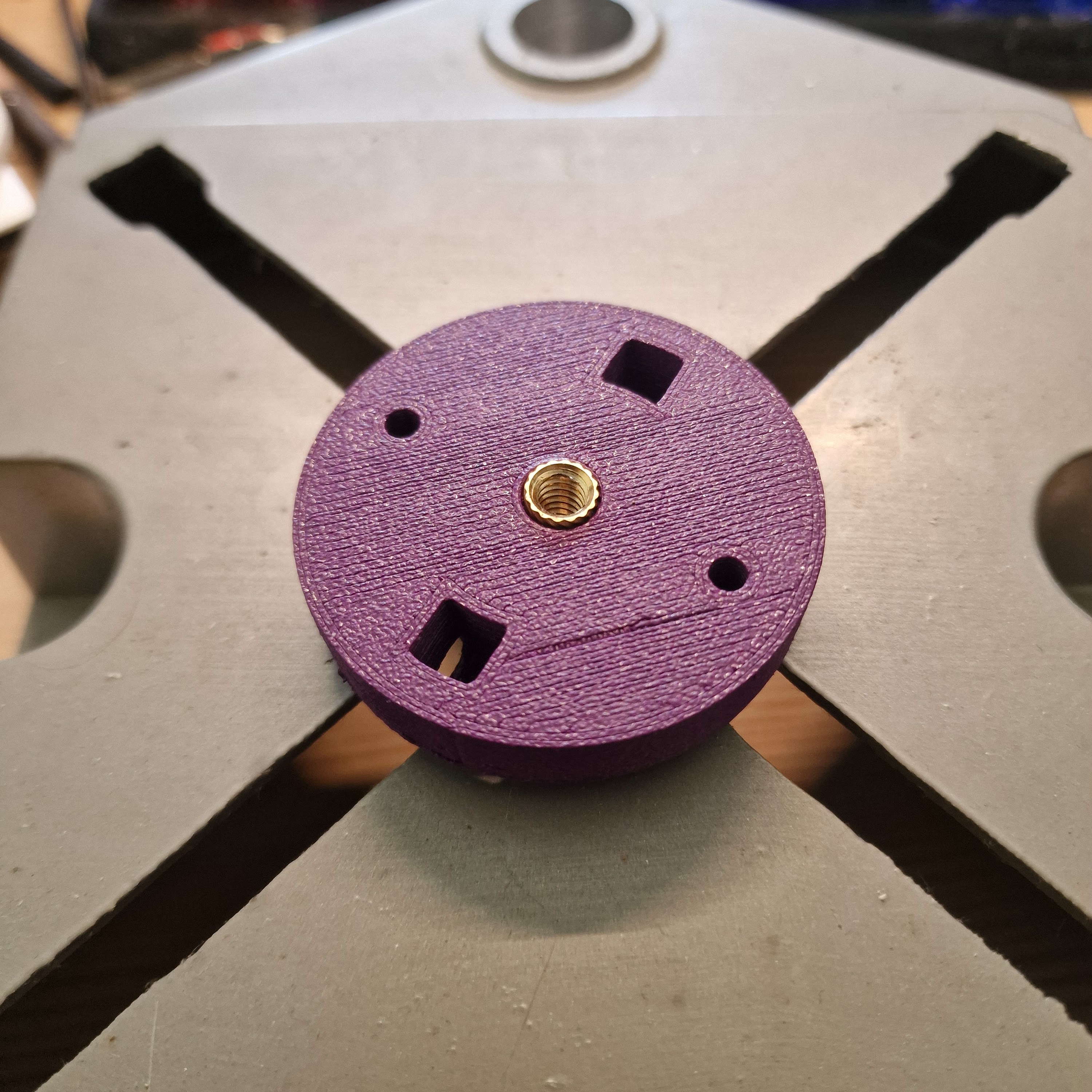 Tapo Base (C200) w/Threaded Insert