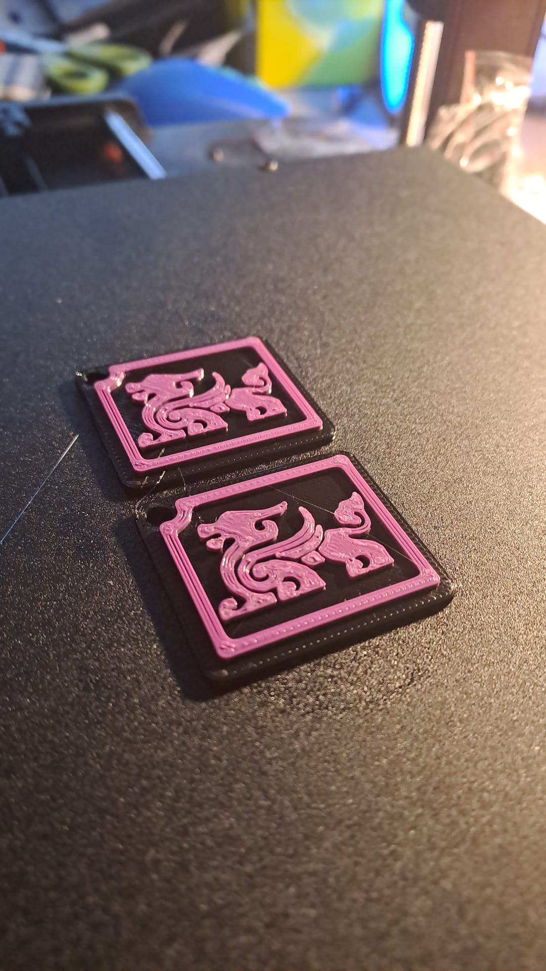 KUKIRIN Keychains Dragon & K