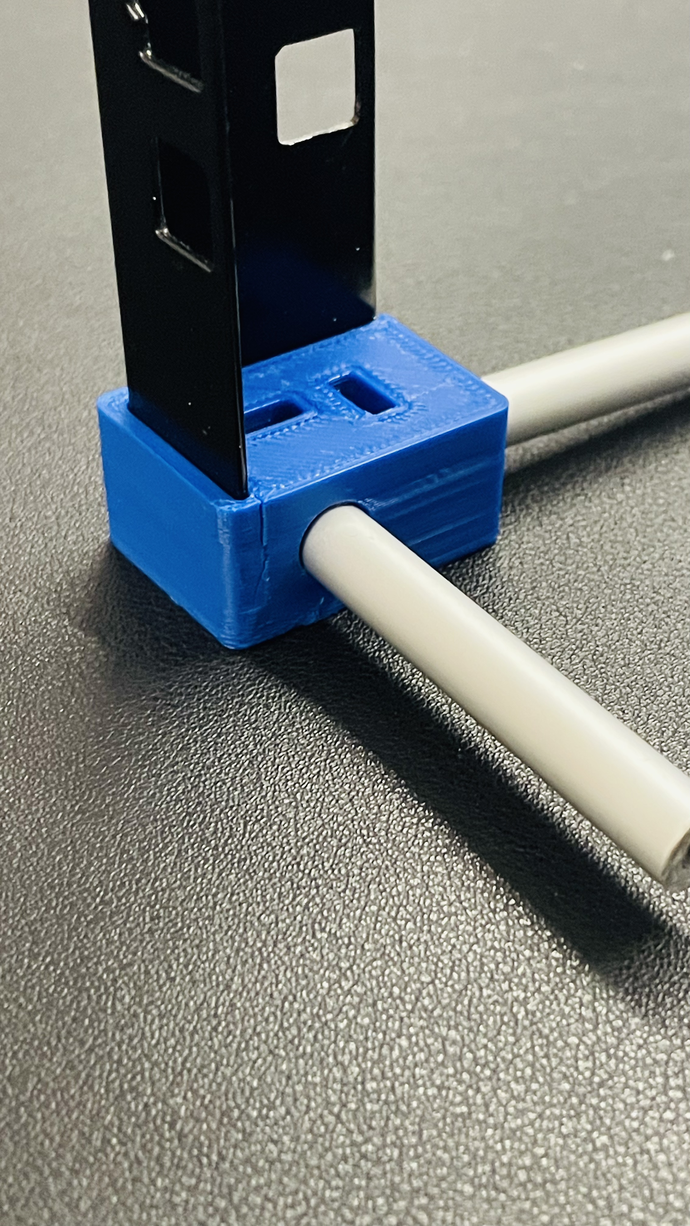 Miniatura 5 do modelo 3D Mini Server Rack