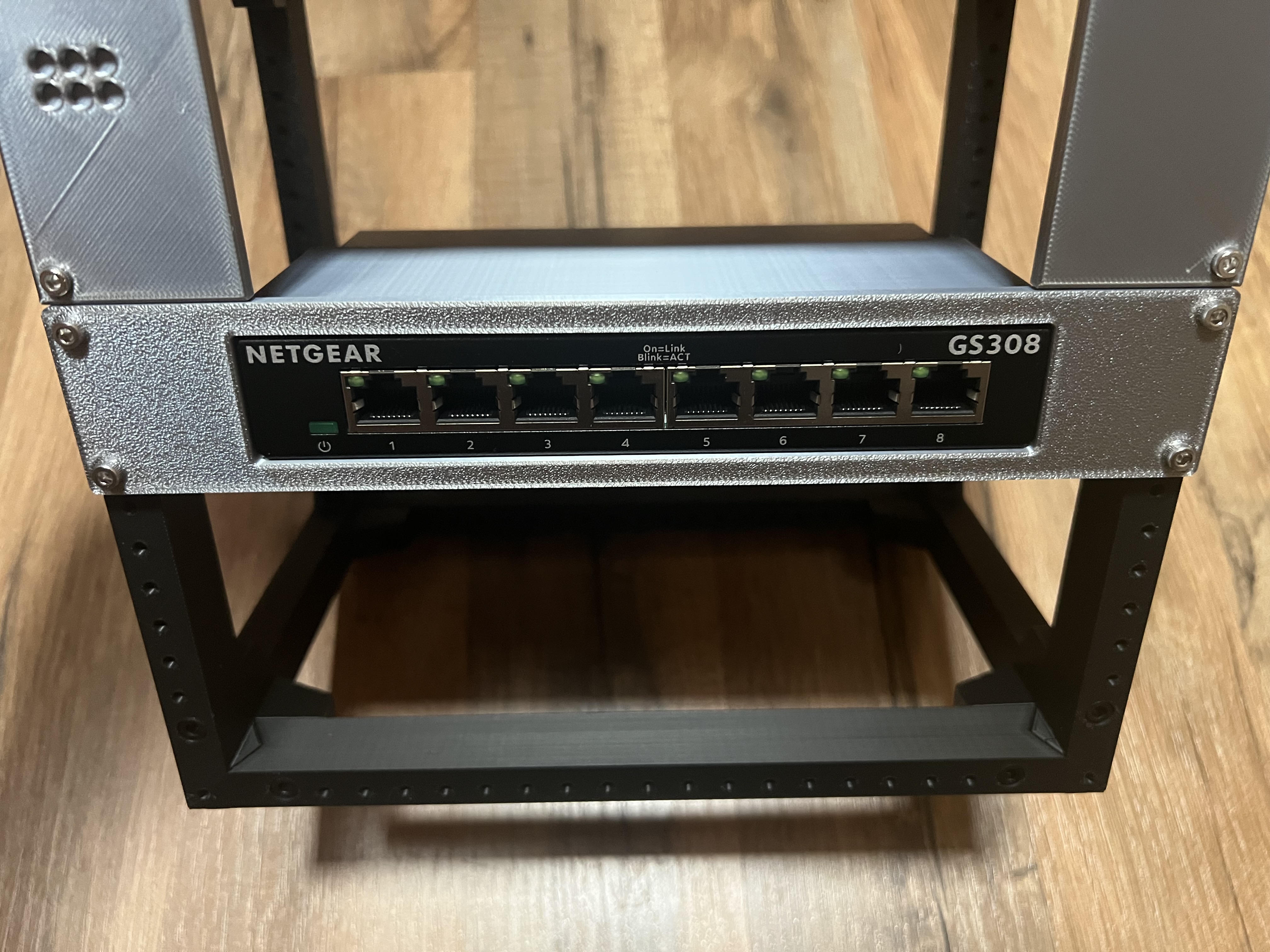 Netgear GS308E Single Piece Mount