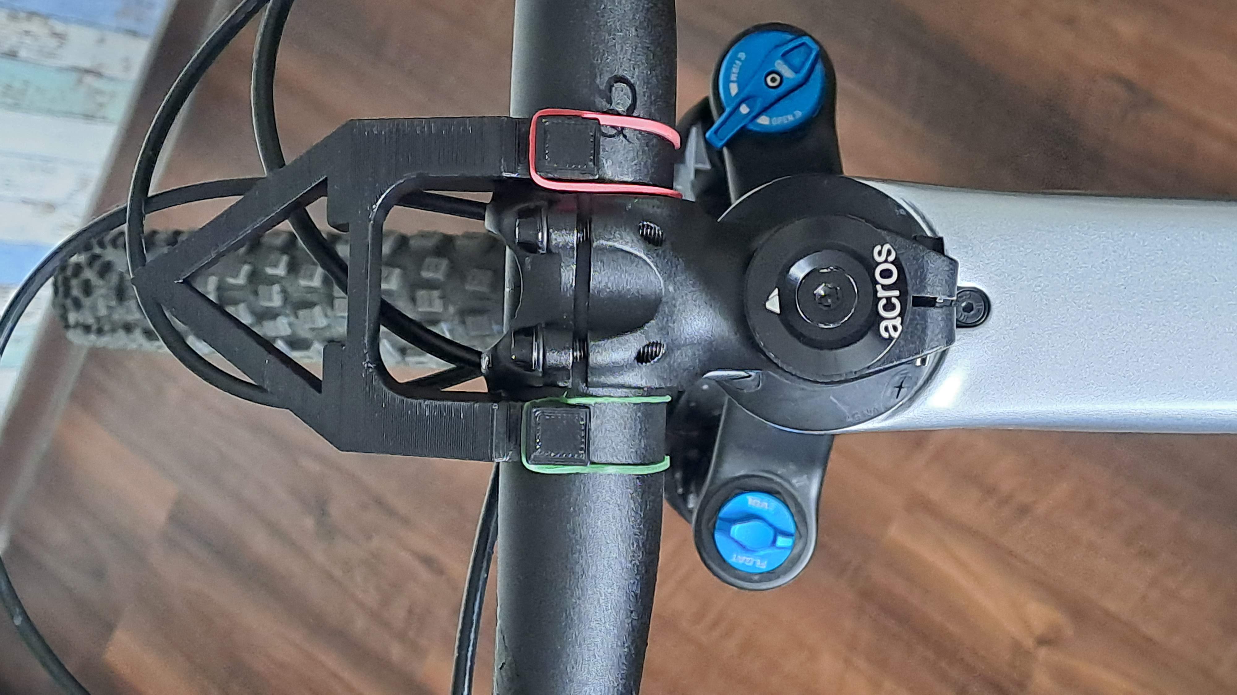 Handlebar alignment tool