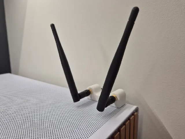 WiFi Antenna Mount with Magnetic Base