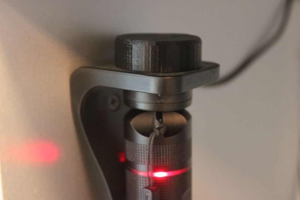 led lenser charger cap
