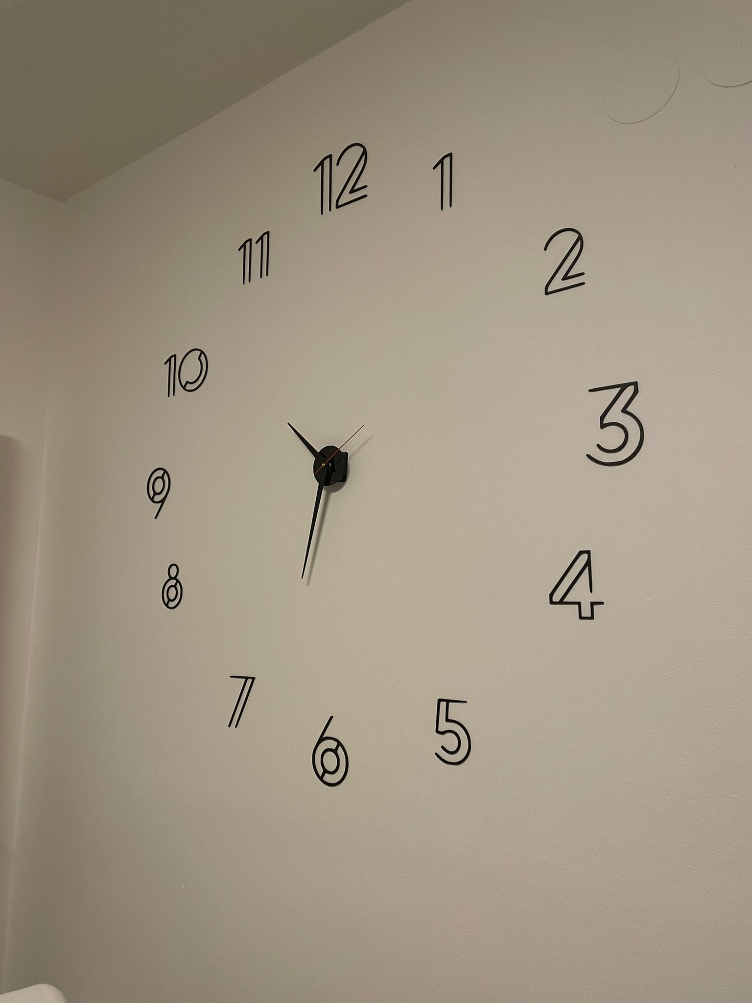 Large wall clock, Velké hodiny na stěnu