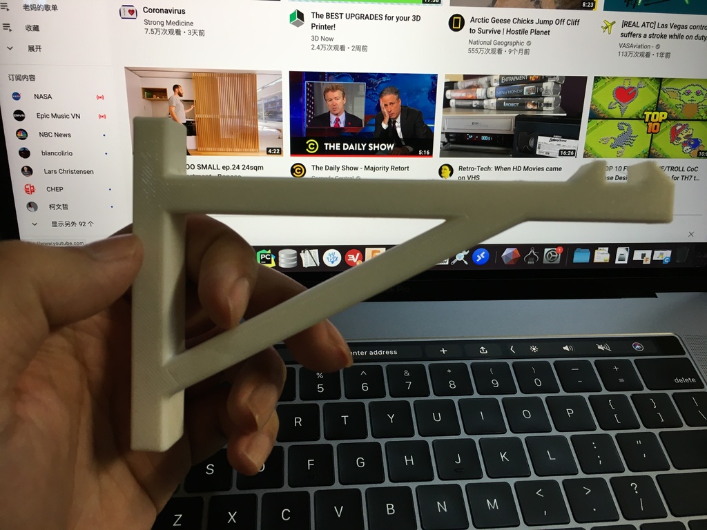 bathing sponge hook/holder/wallmount