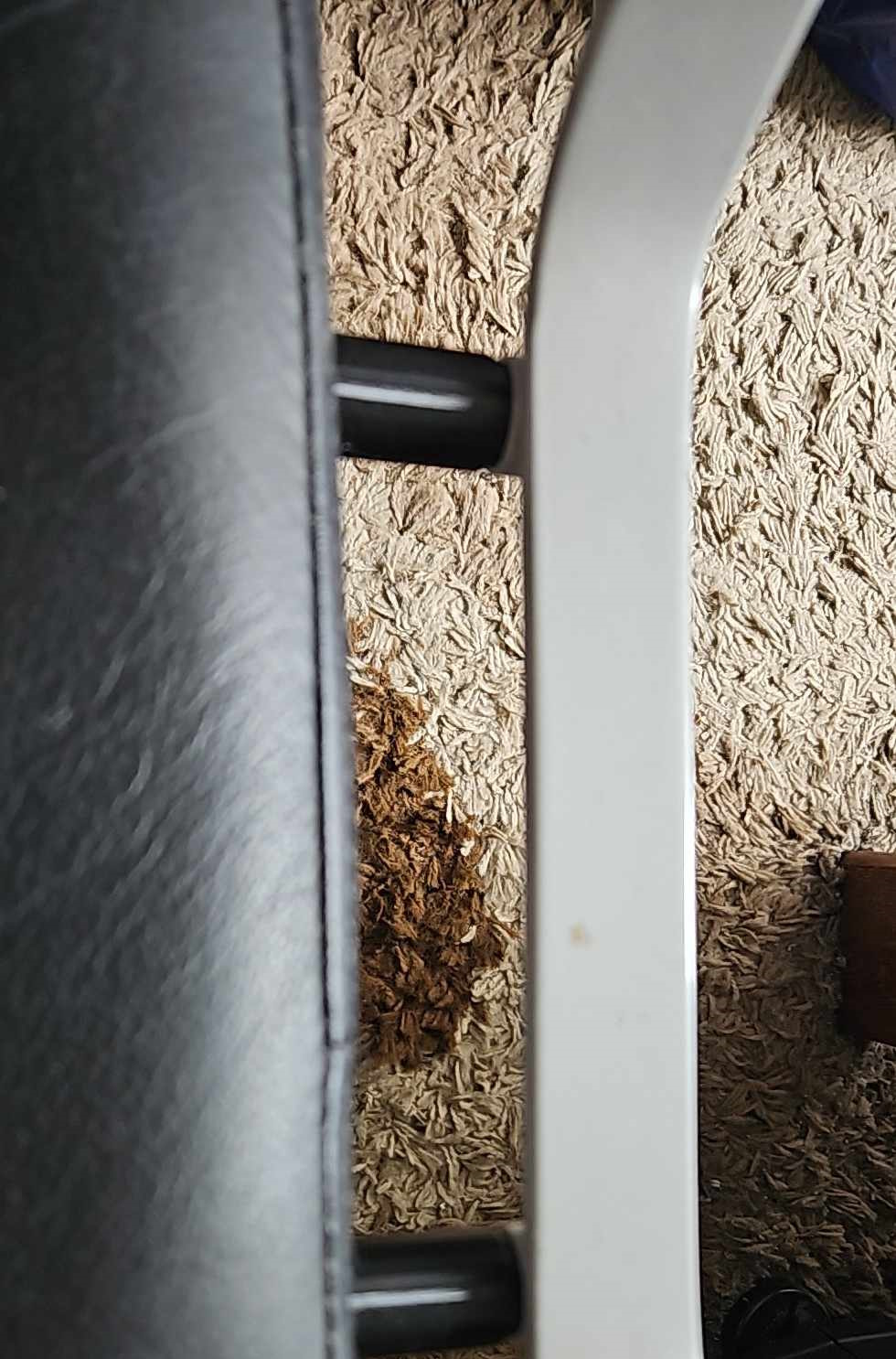 Ikea Markus armrest spacer for your fat bum