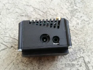 Mocowanie do Walksnail goggles X odbiornika analogowego 5.8GHz SpeedyBee, Model GR58-AT