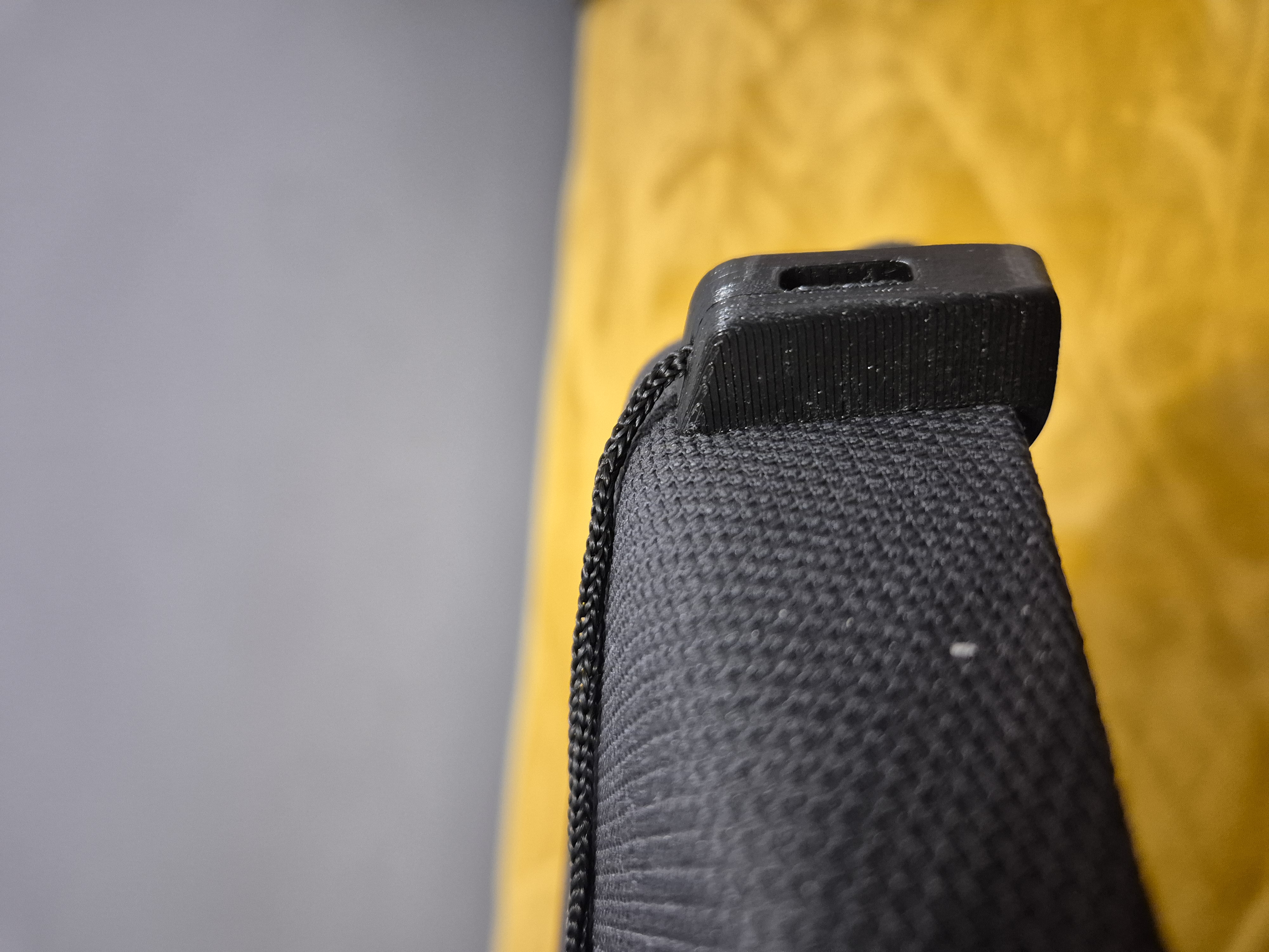 Audi A3 8V 3p Parcel Shelf Holder — thumbnail 4