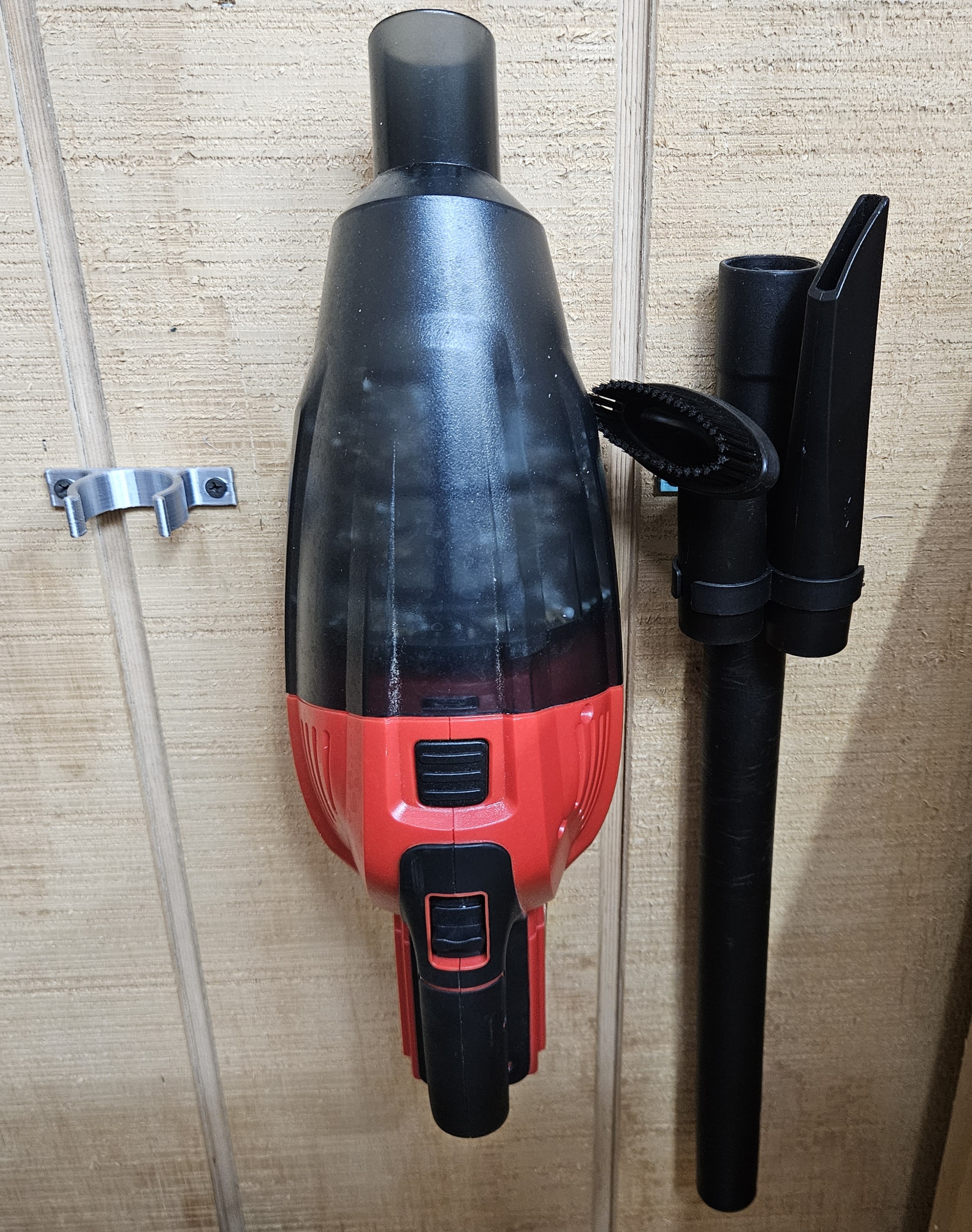 Bauer 20v vac accesory hanger