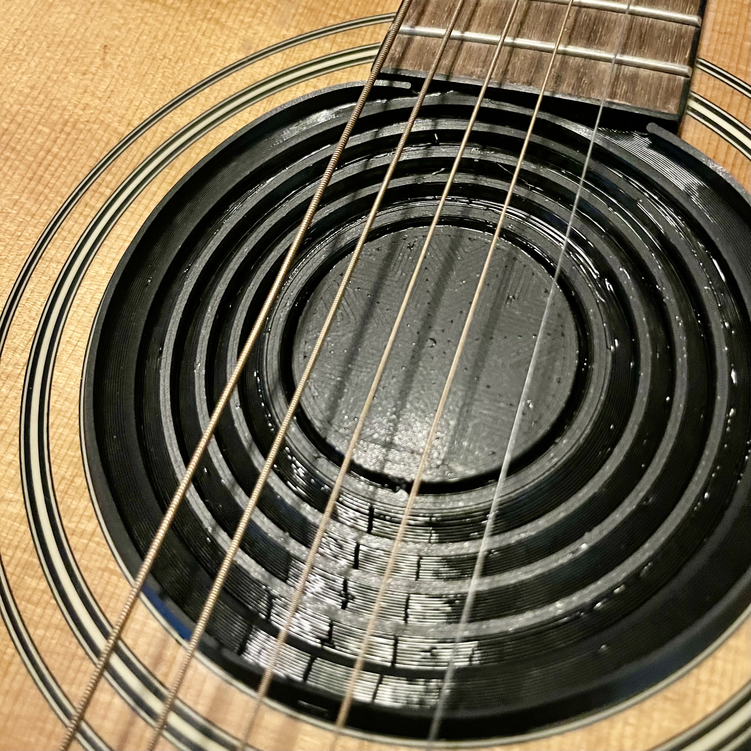 Collapsing Flexible Guitar Mutes (Multiple Sizes)