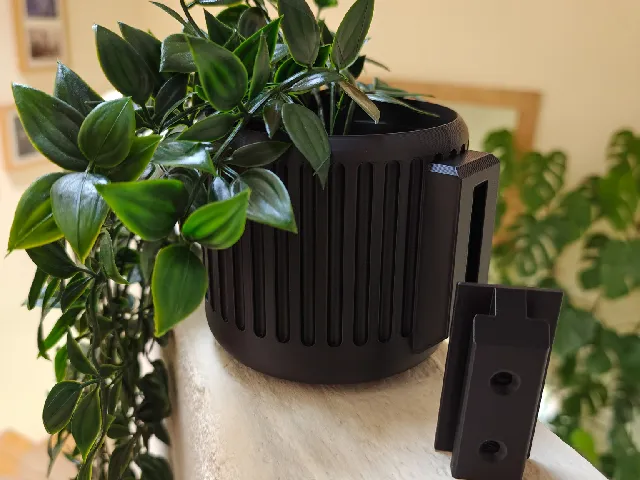 Wall Mount Planter