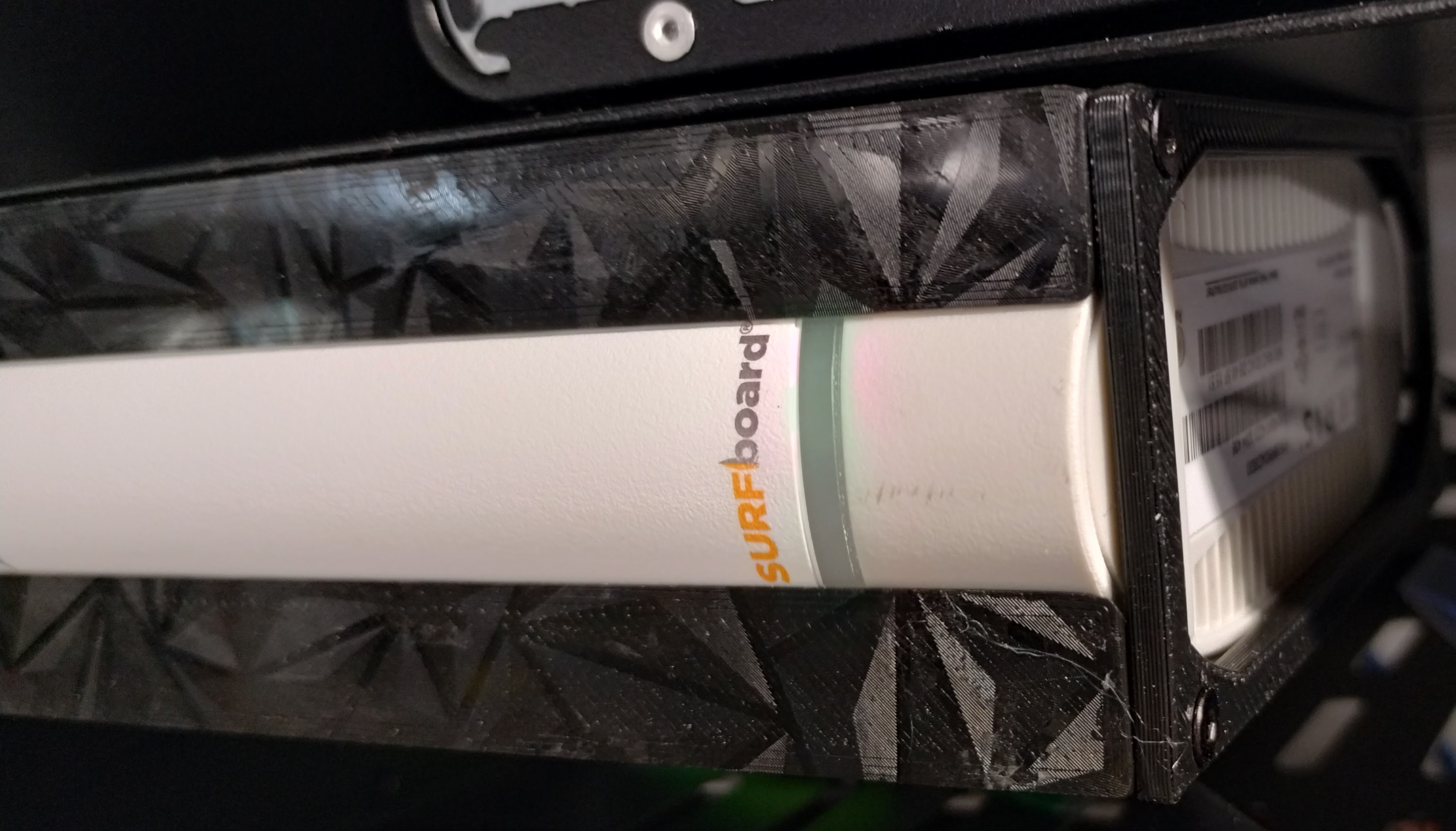 Arris Surfboard S33 rack mount bracket by TreoWayne Download free STL