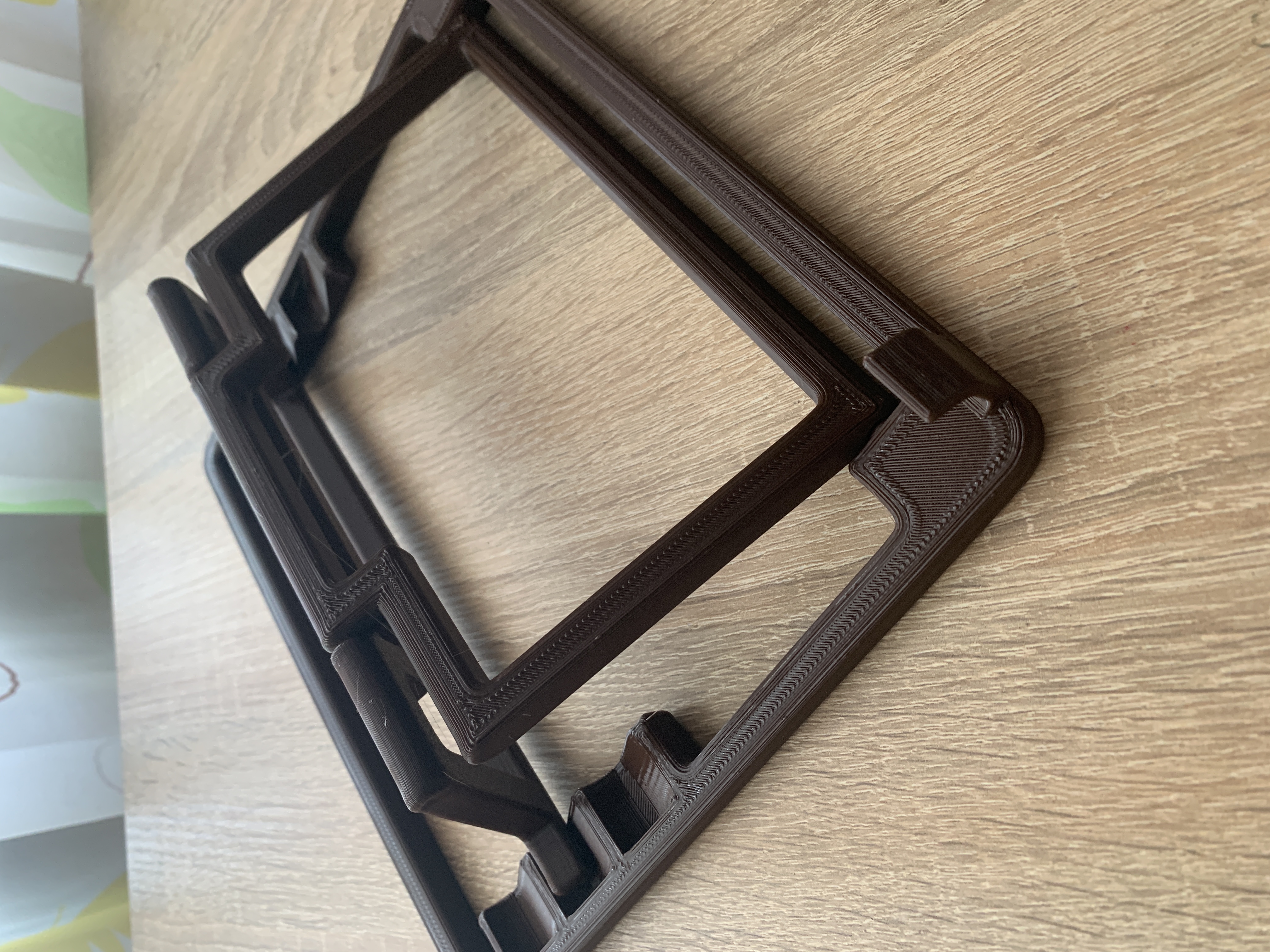 Multi-Angle MacBook and iPad Stand or Versatile Gadget Holder