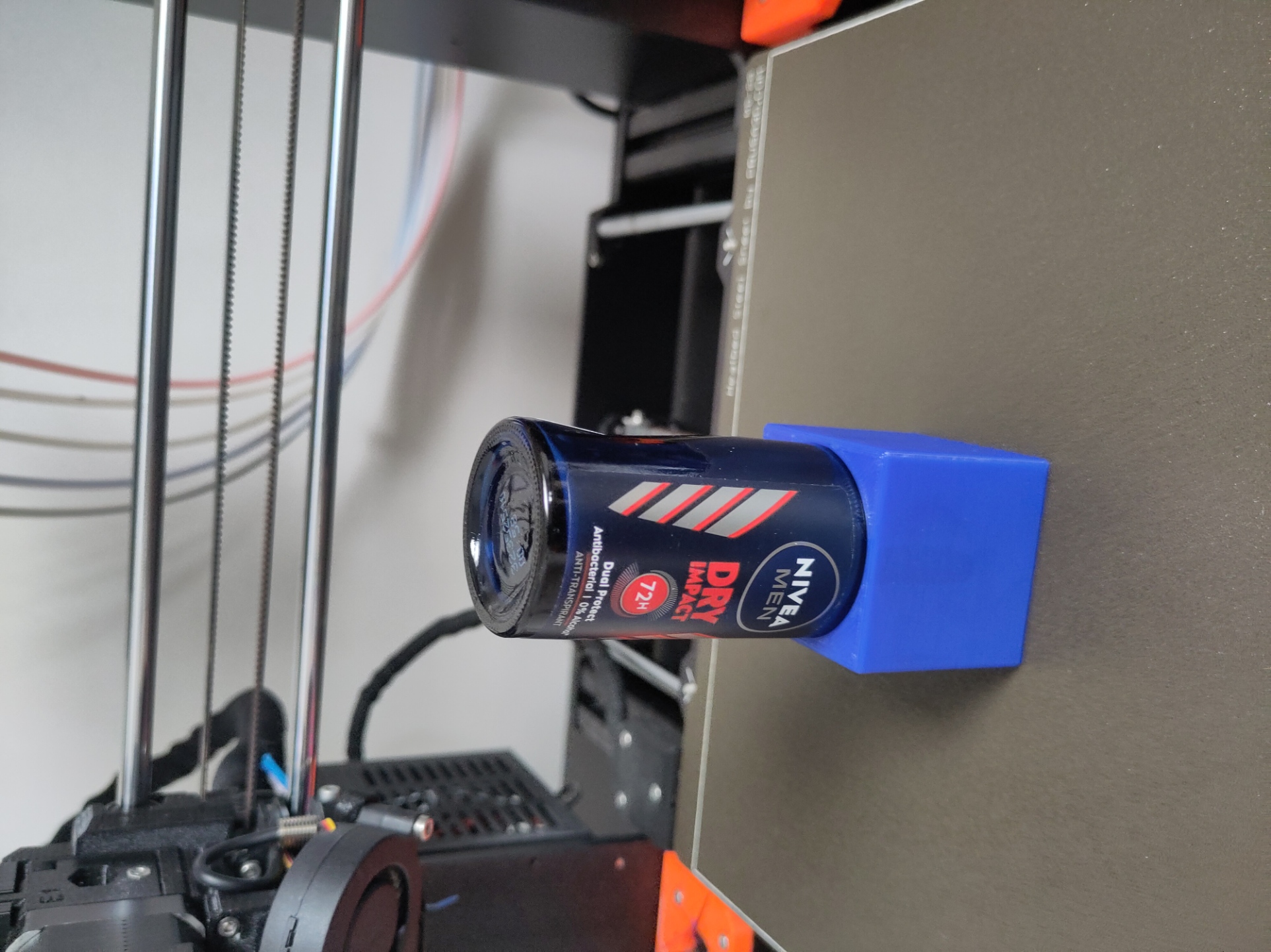Deo standup holder